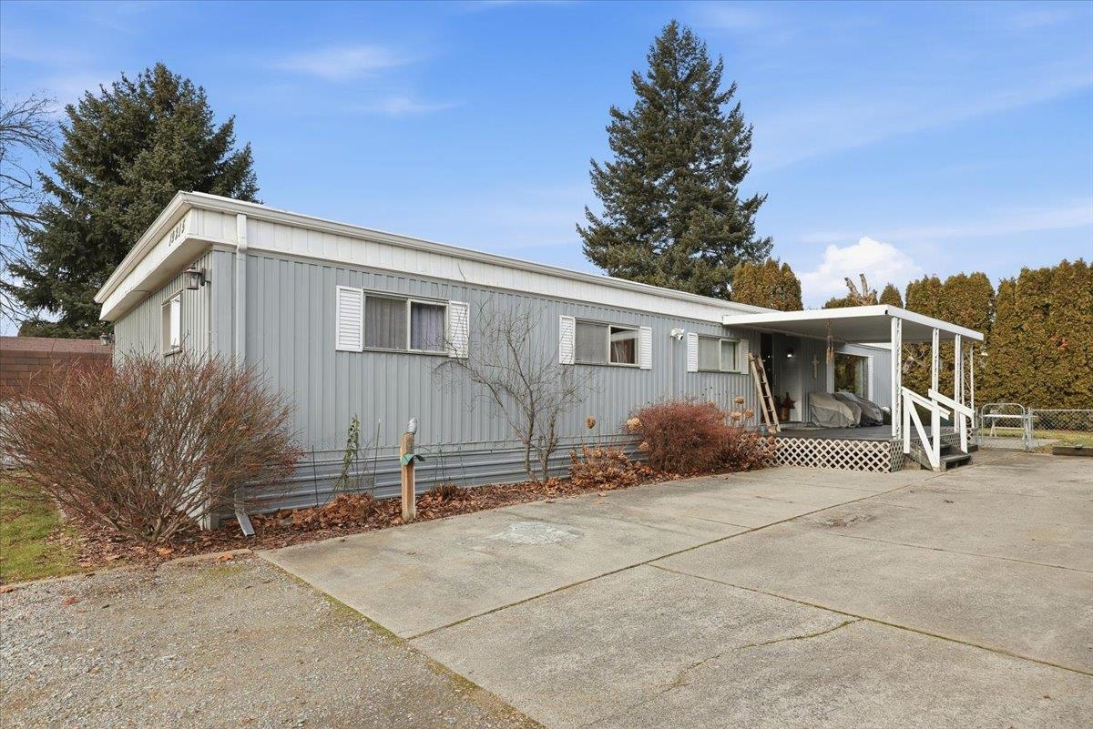 19215 E Marietta Ave - Photo 4