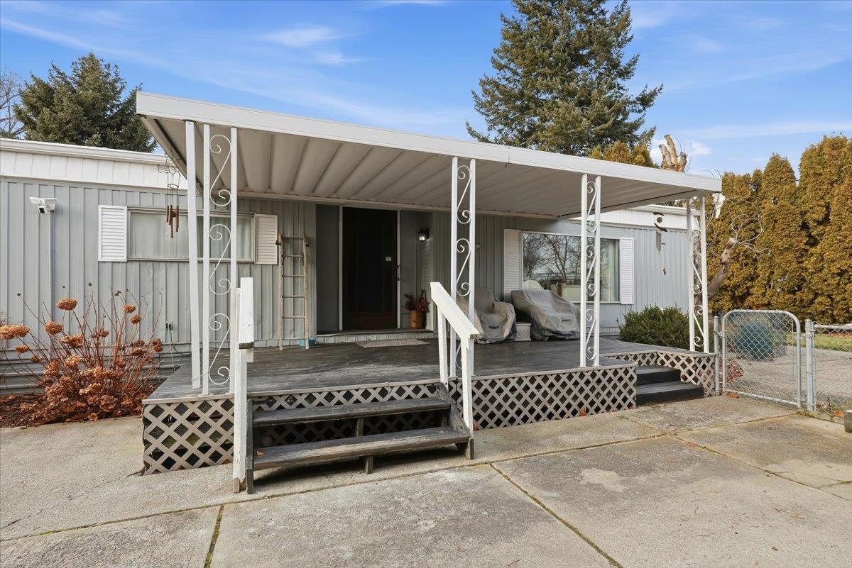 19215 E Marietta Ave - Photo 5