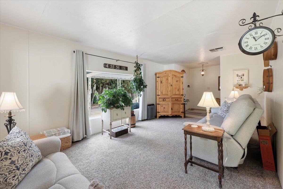 19215 E Marietta Ave - Photo 8