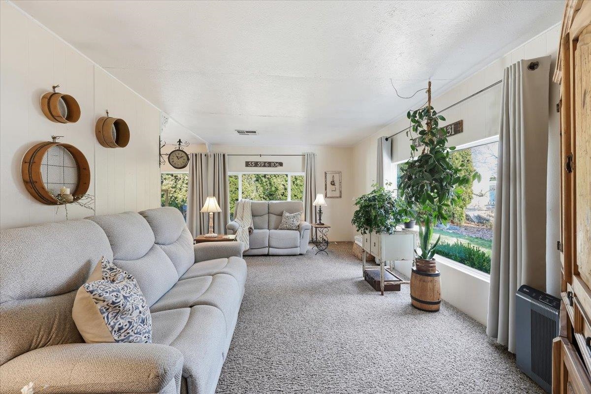 19215 E Marietta Ave - Photo 9