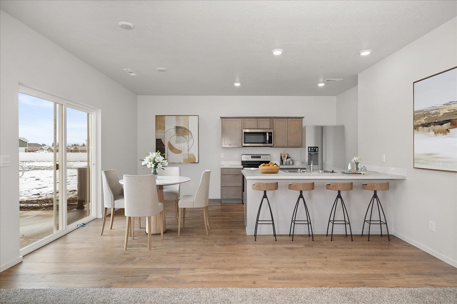 1007 E K St - Photo 5