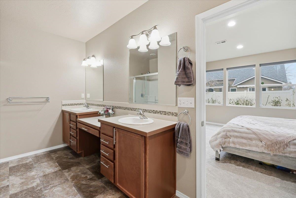 19032 E Grace Ave - Photo 18