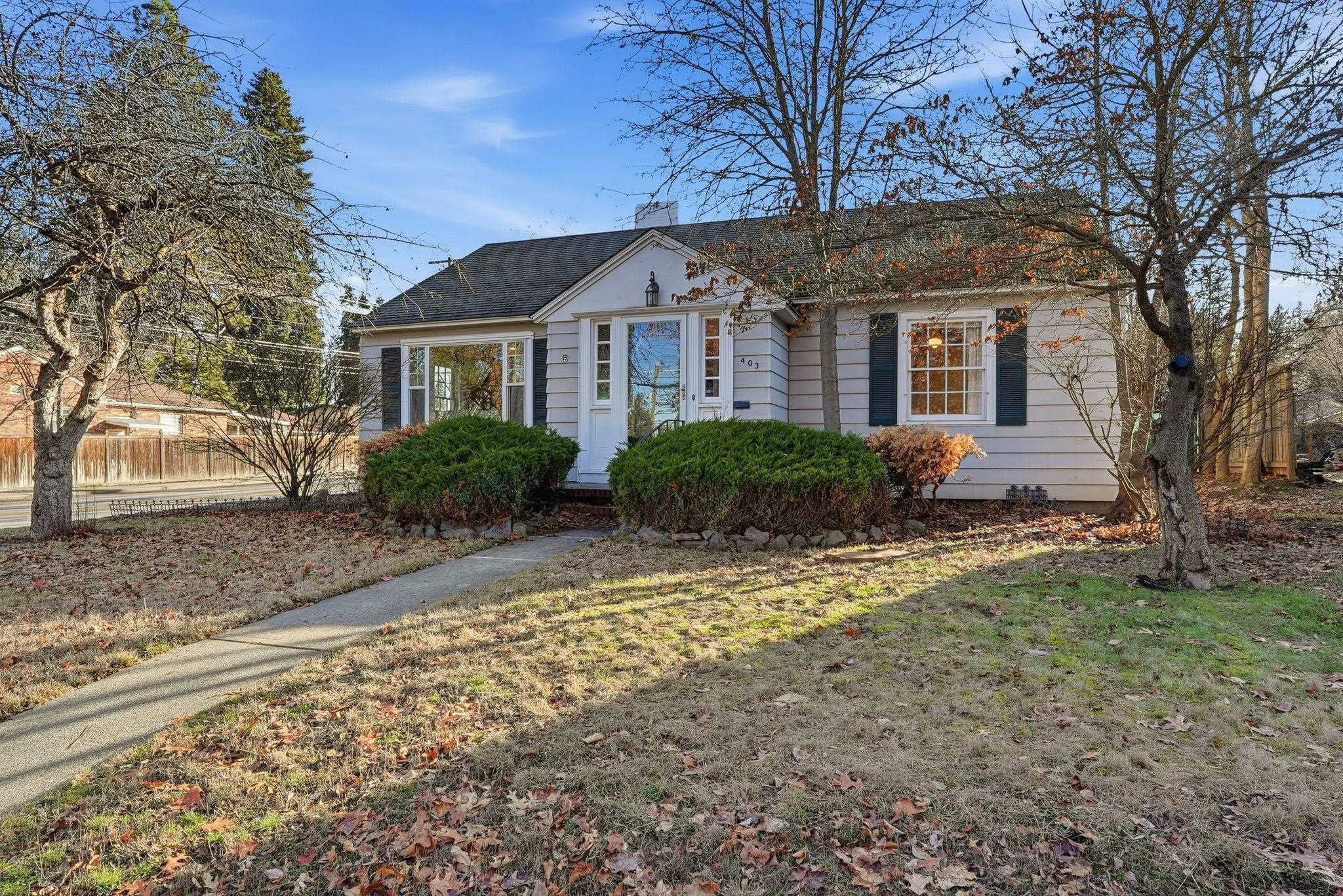403 W 28th Ave - Photo 1