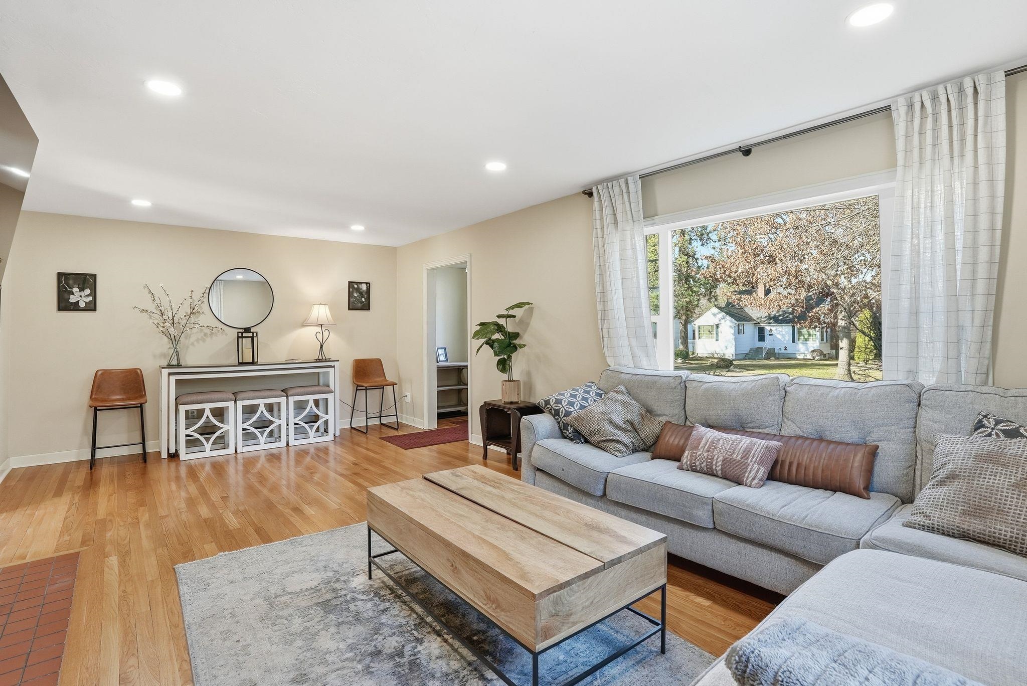403 W 28th Ave - Photo 4