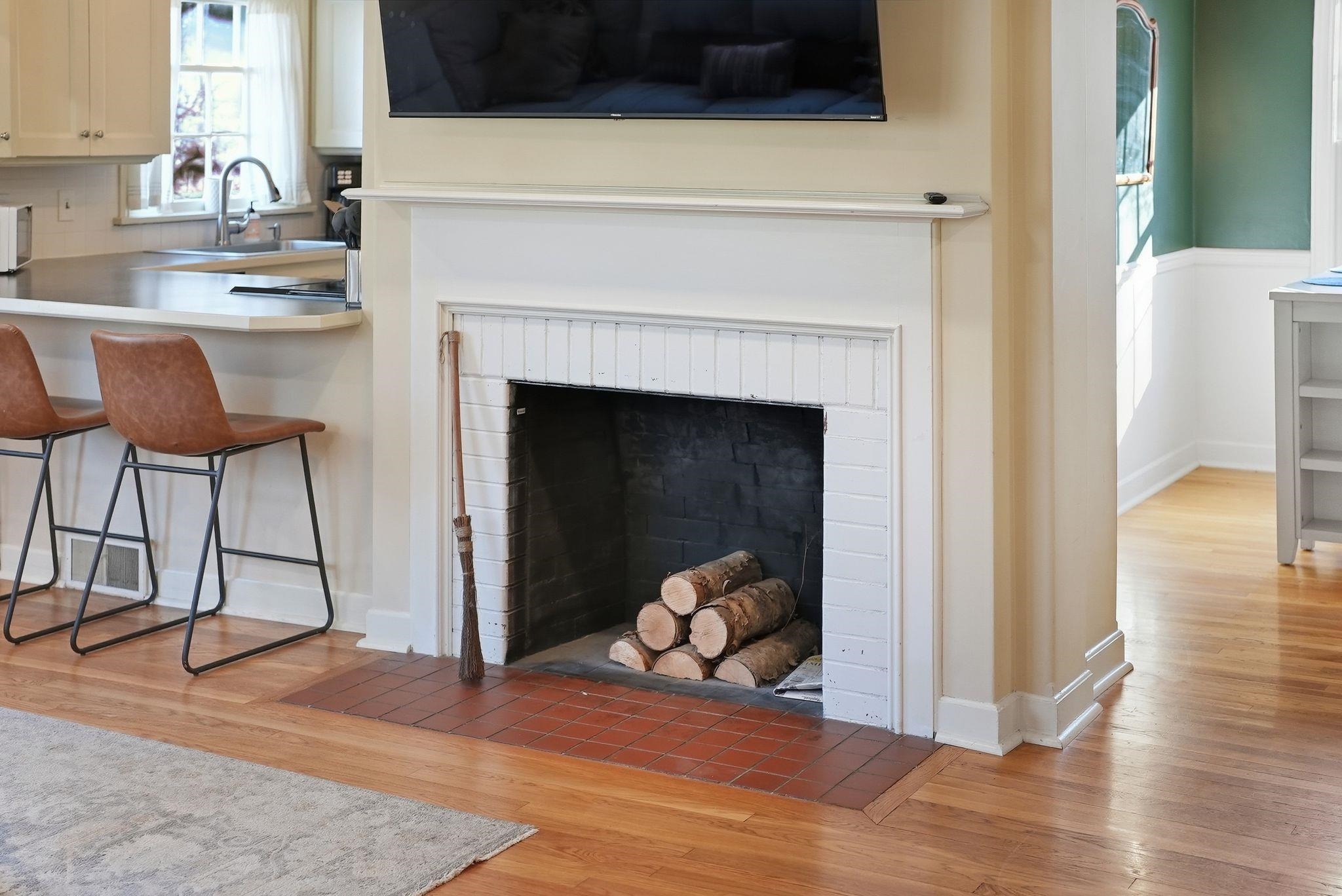 403 W 28th Ave - Photo 7