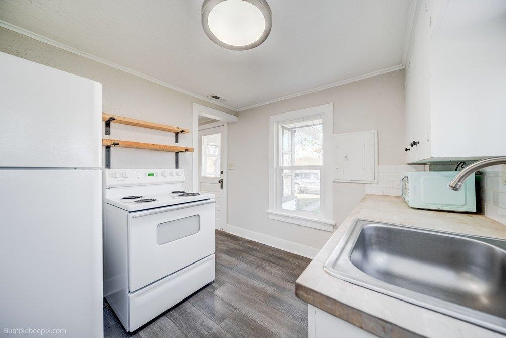 9014 E Frederick Ave - Photo 16