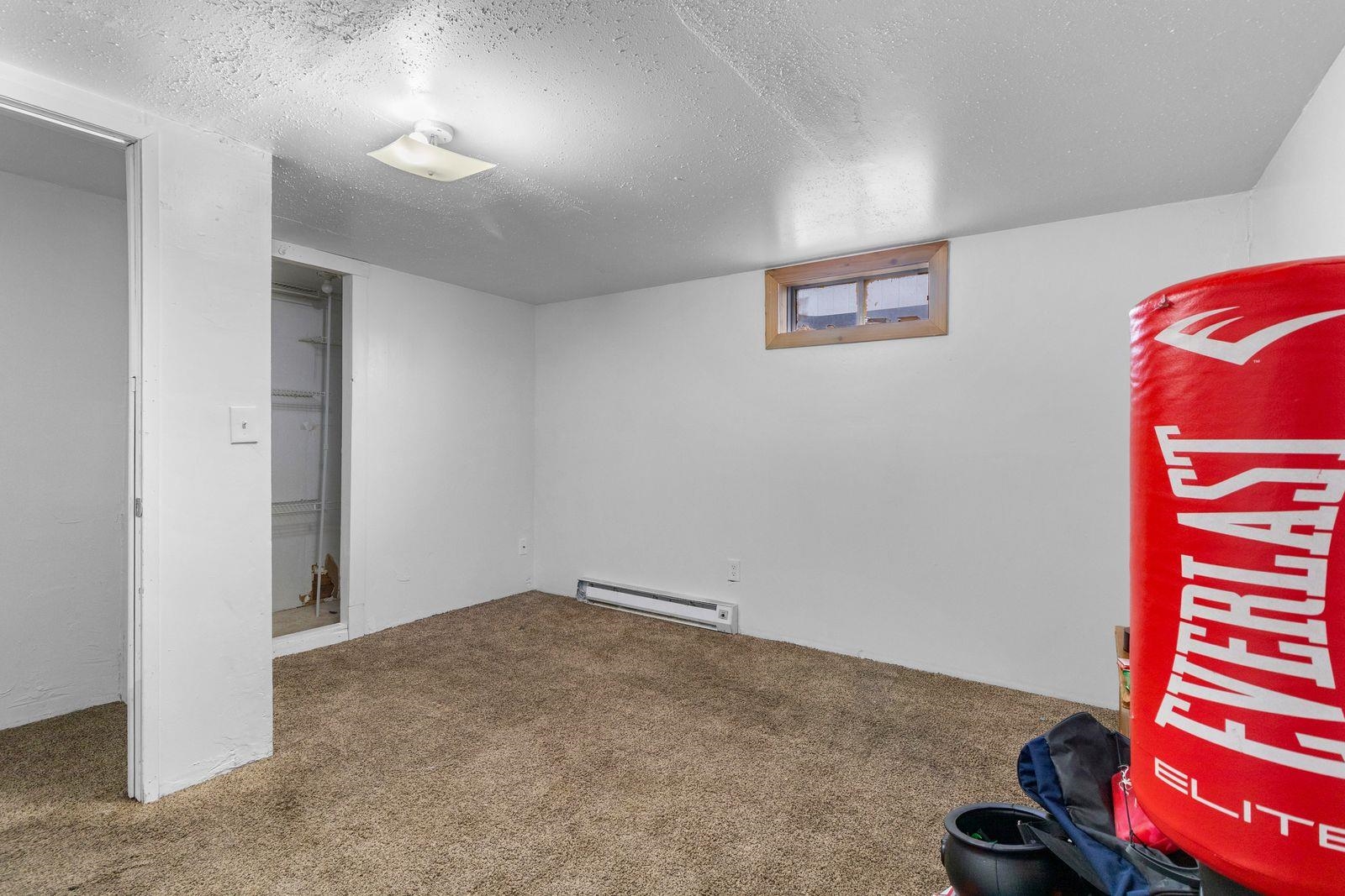 1911 N Sargent Rd - Photo 28