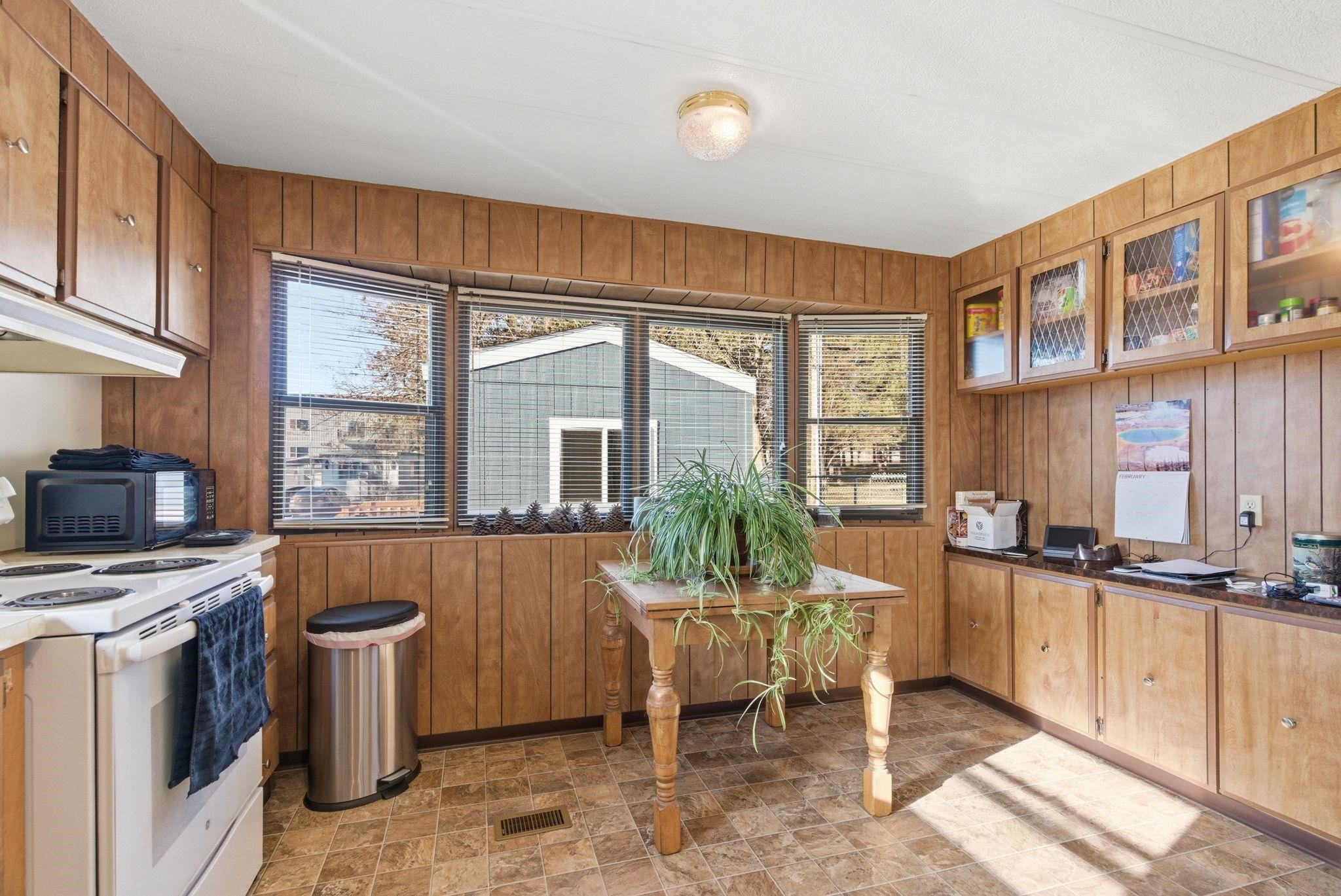 840 W 1ST St - Photo 9