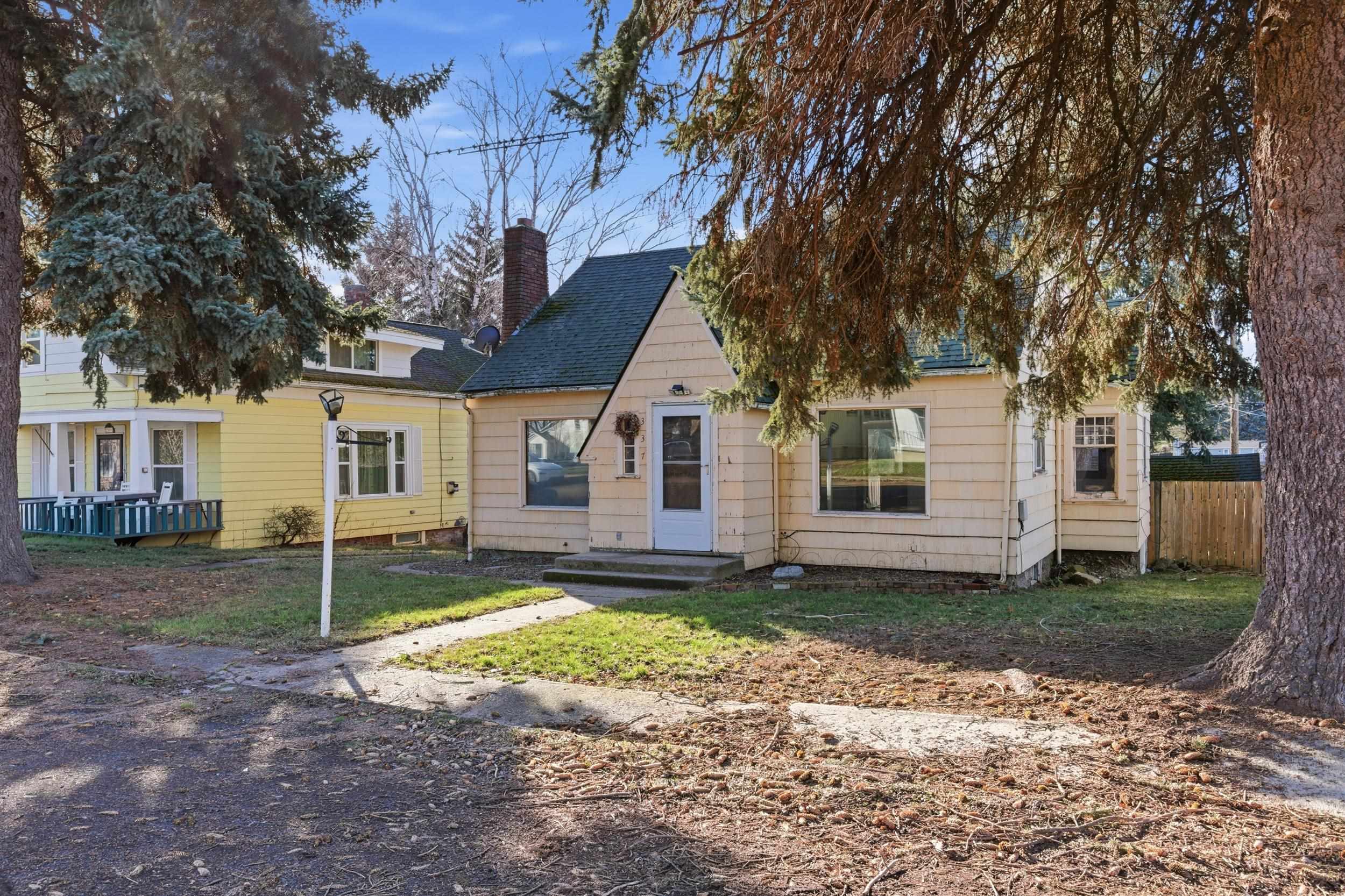 337 S Crosby St - Photo 2
