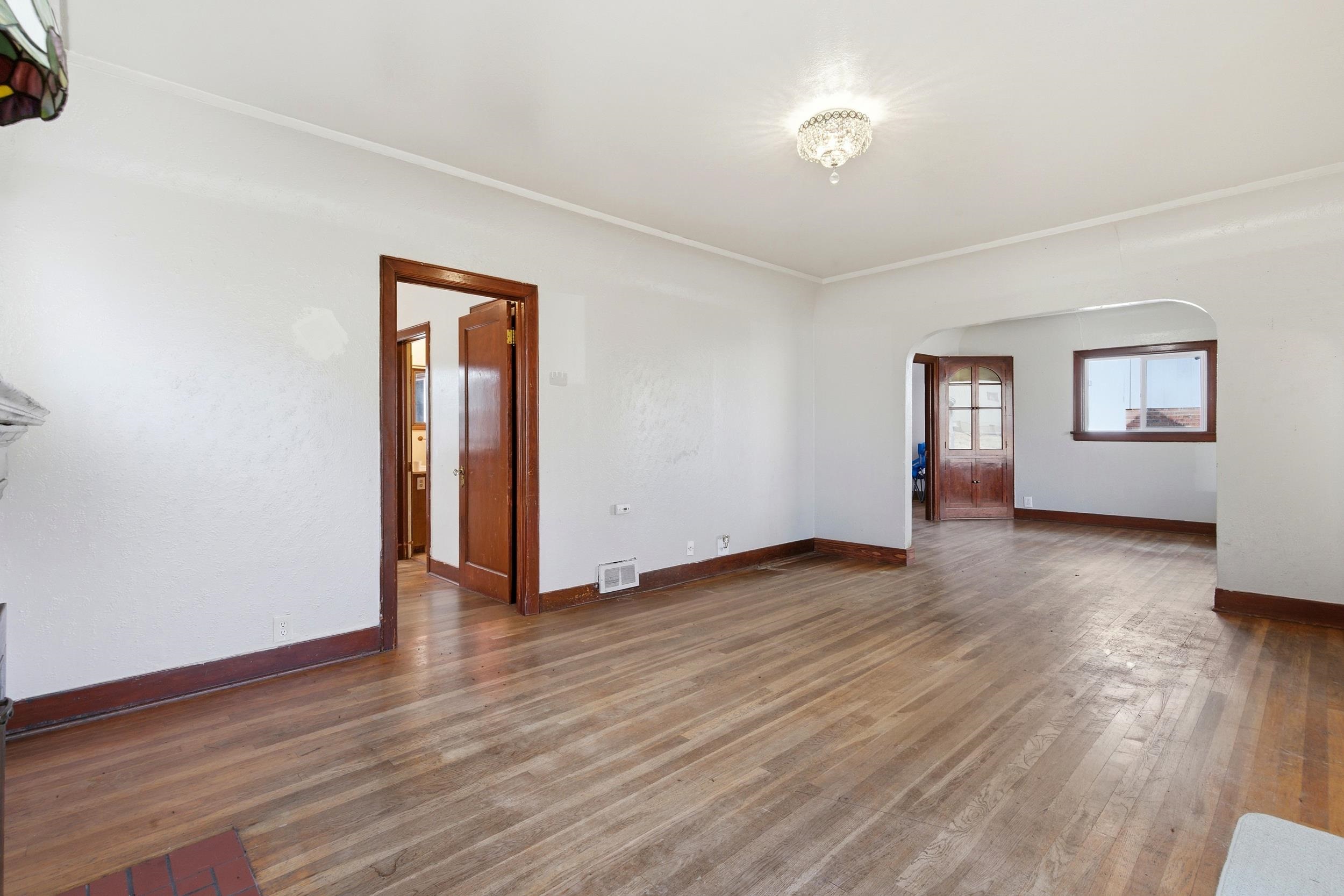 337 S Crosby St - Photo 11