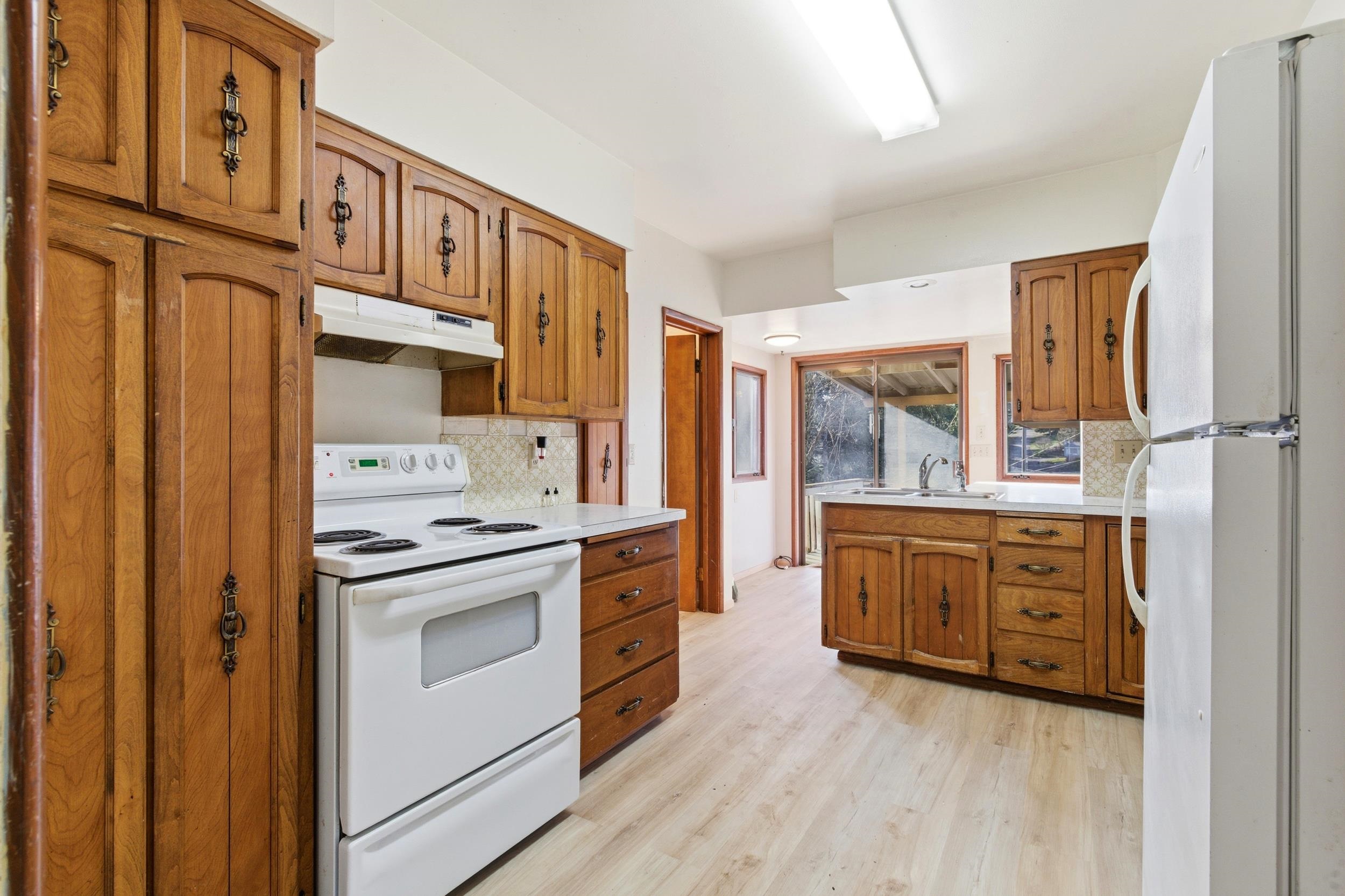 337 S Crosby St - Photo 13