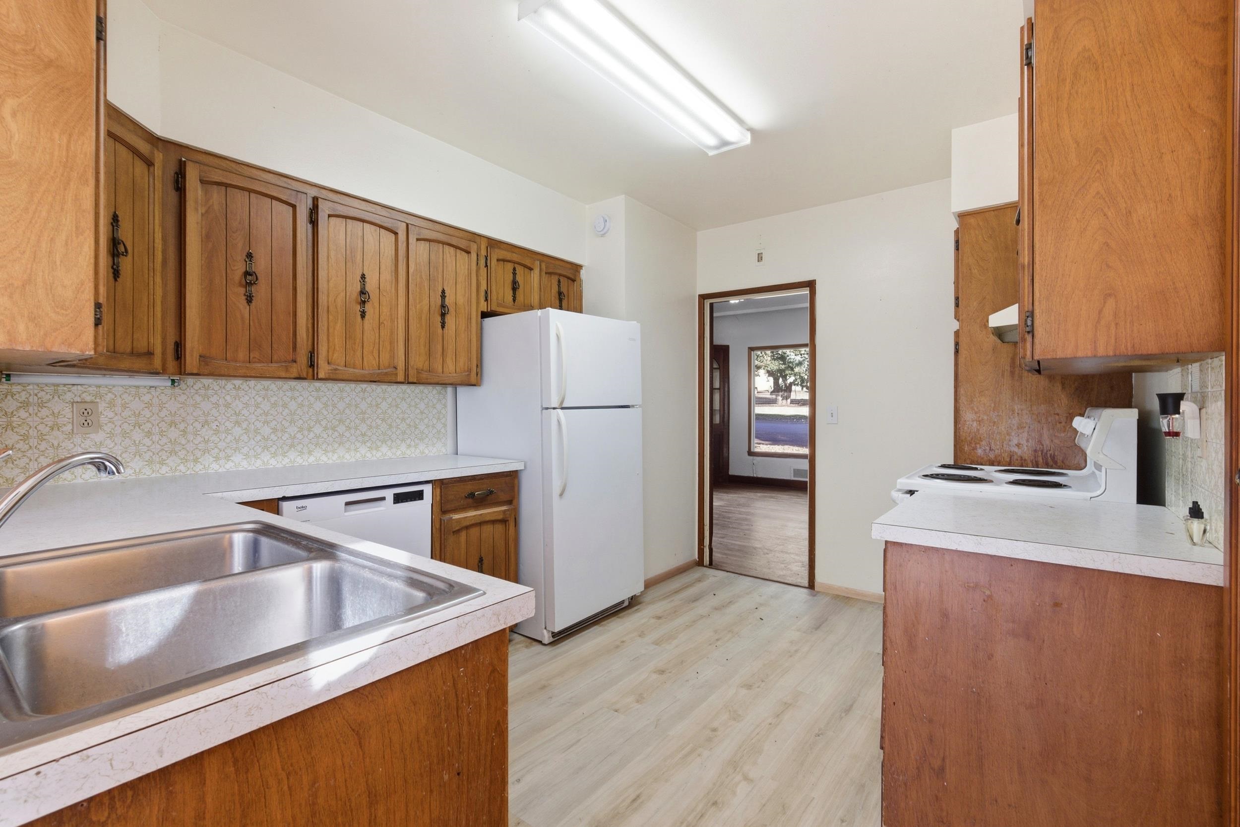 337 S Crosby St - Photo 17