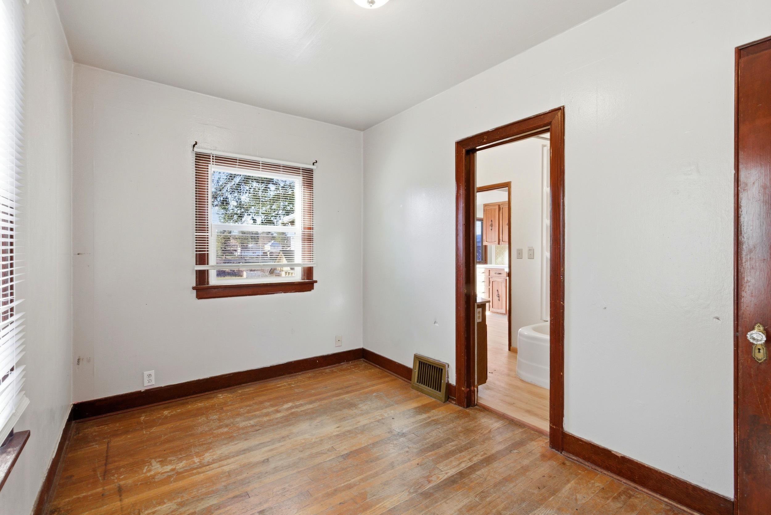 337 S Crosby St - Photo 20