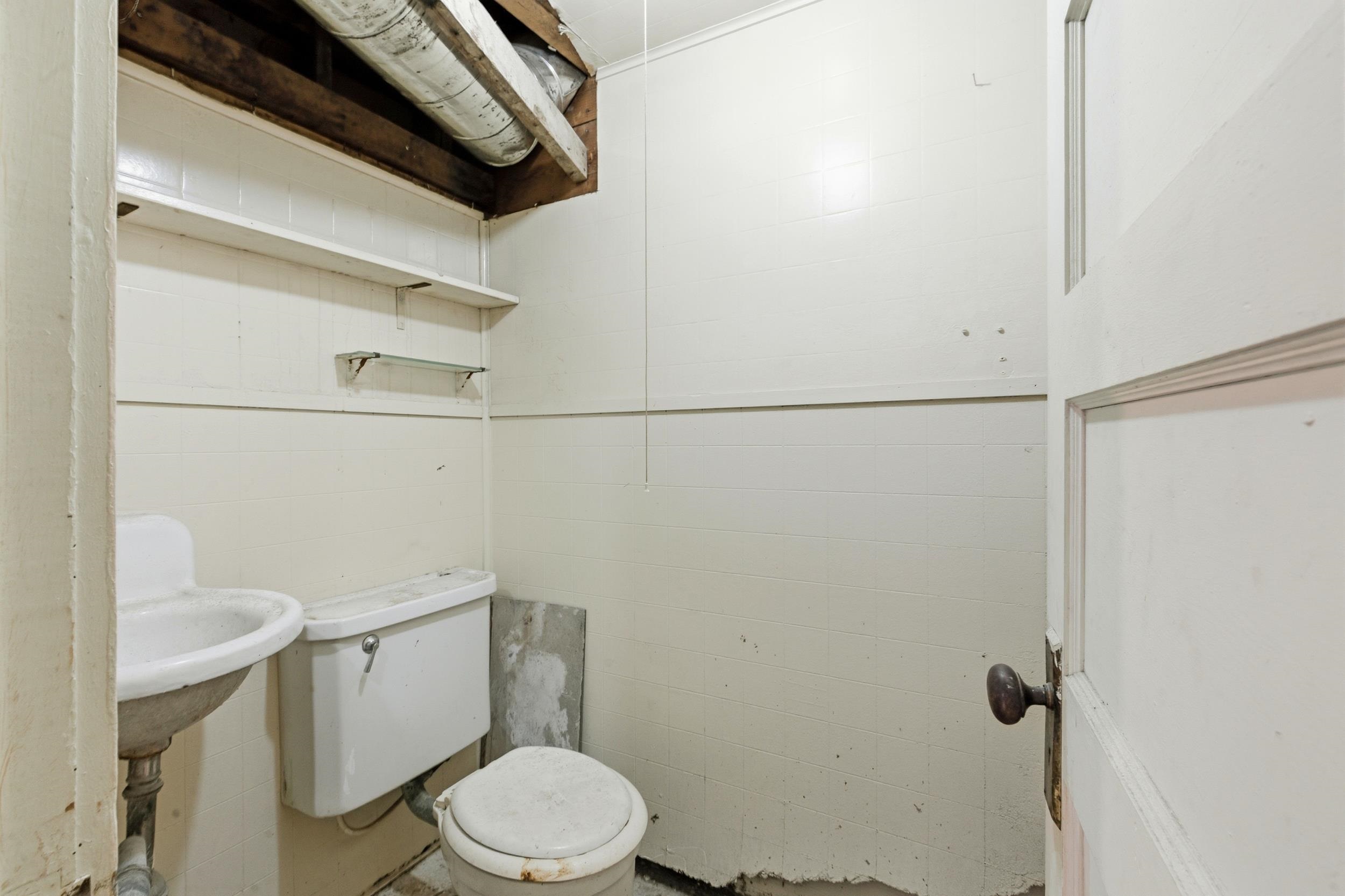337 S Crosby St - Photo 25