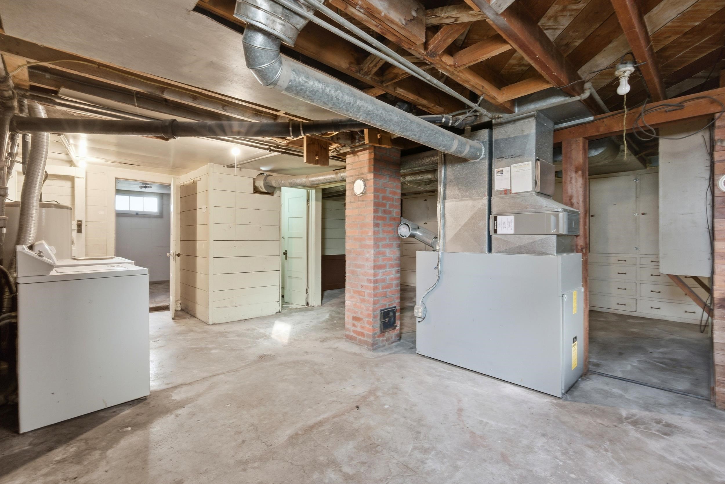 337 S Crosby St - Photo 26