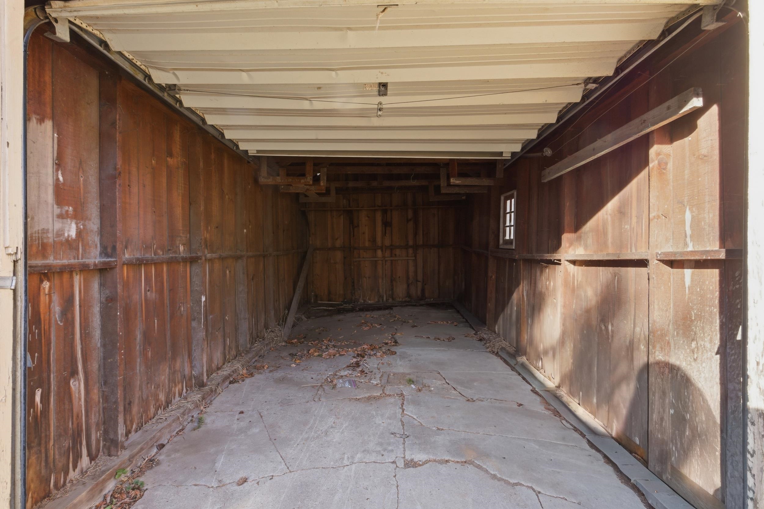 337 S Crosby St - Photo 36