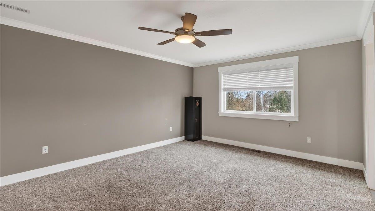 10215 N Lindeke Rd - Photo 16