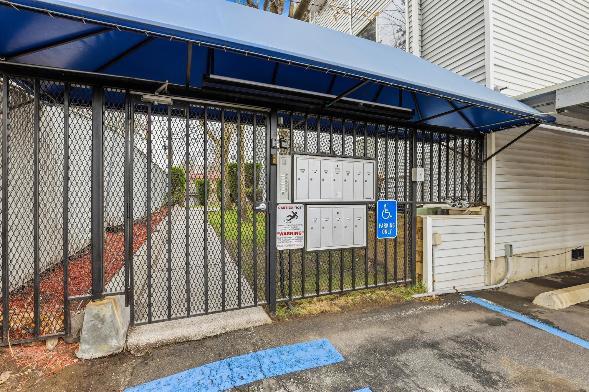912 W Lincoln Pl - Photo 24