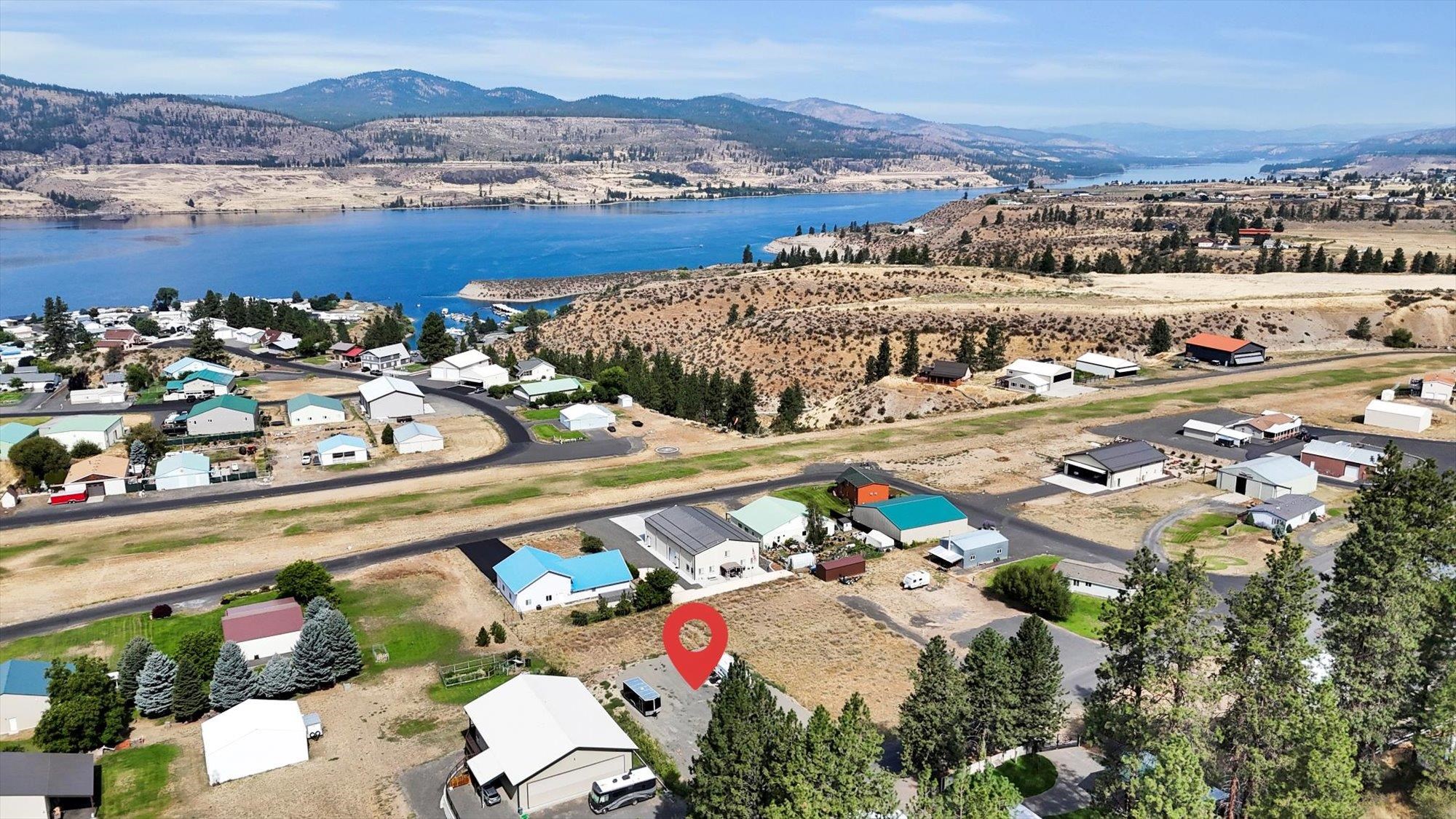 319 Airport Way - Photo 13