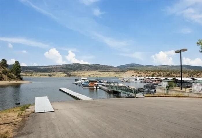 319 Airport Way - Photo 15
