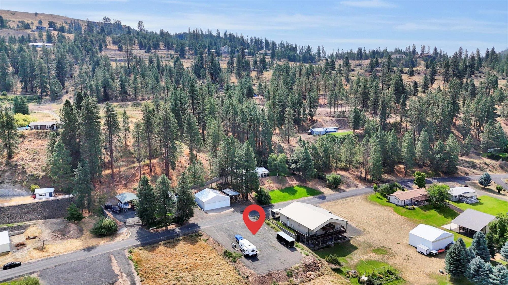 319 Airport Way - Photo 10