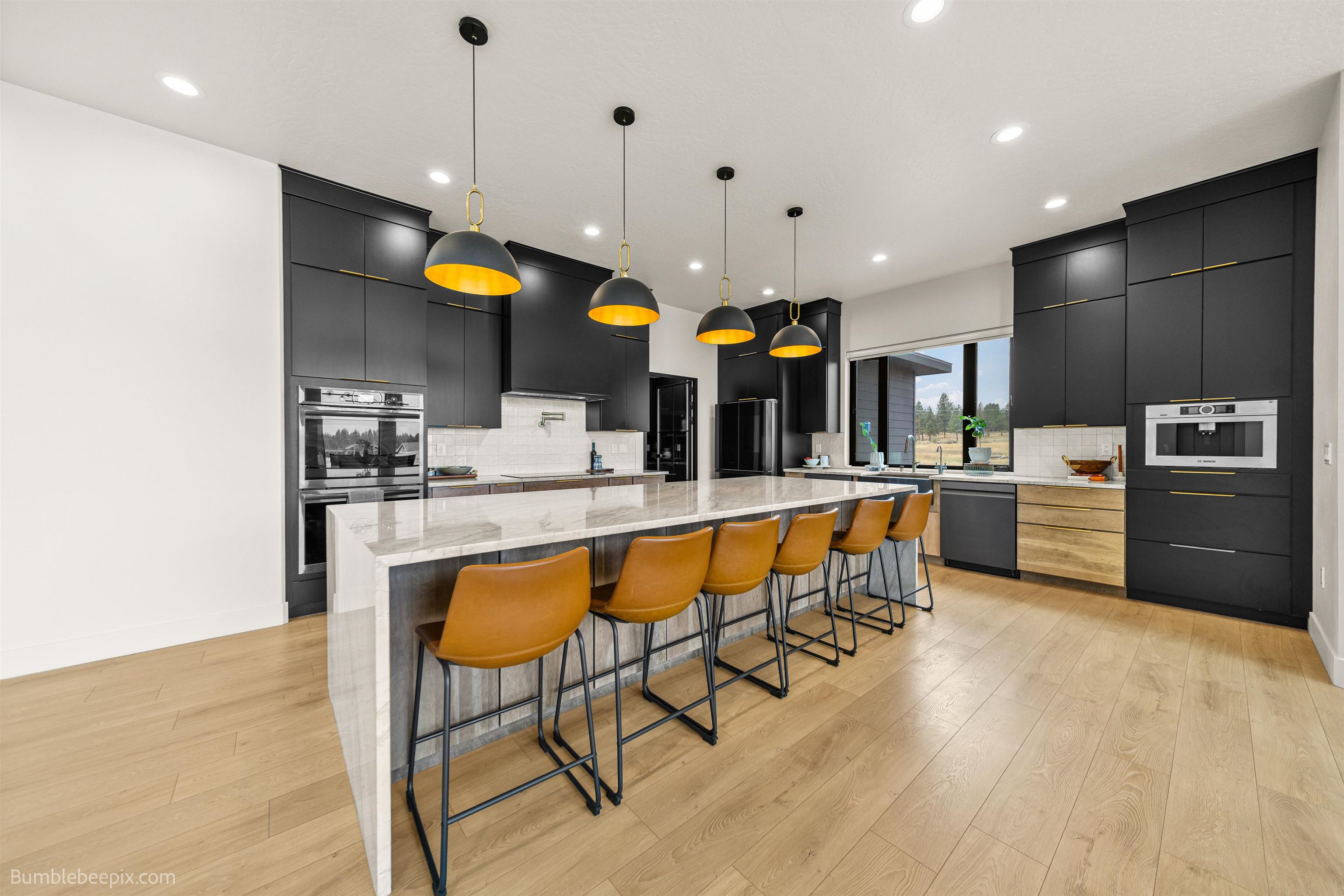 8250 W Mission Rd - Photo 14