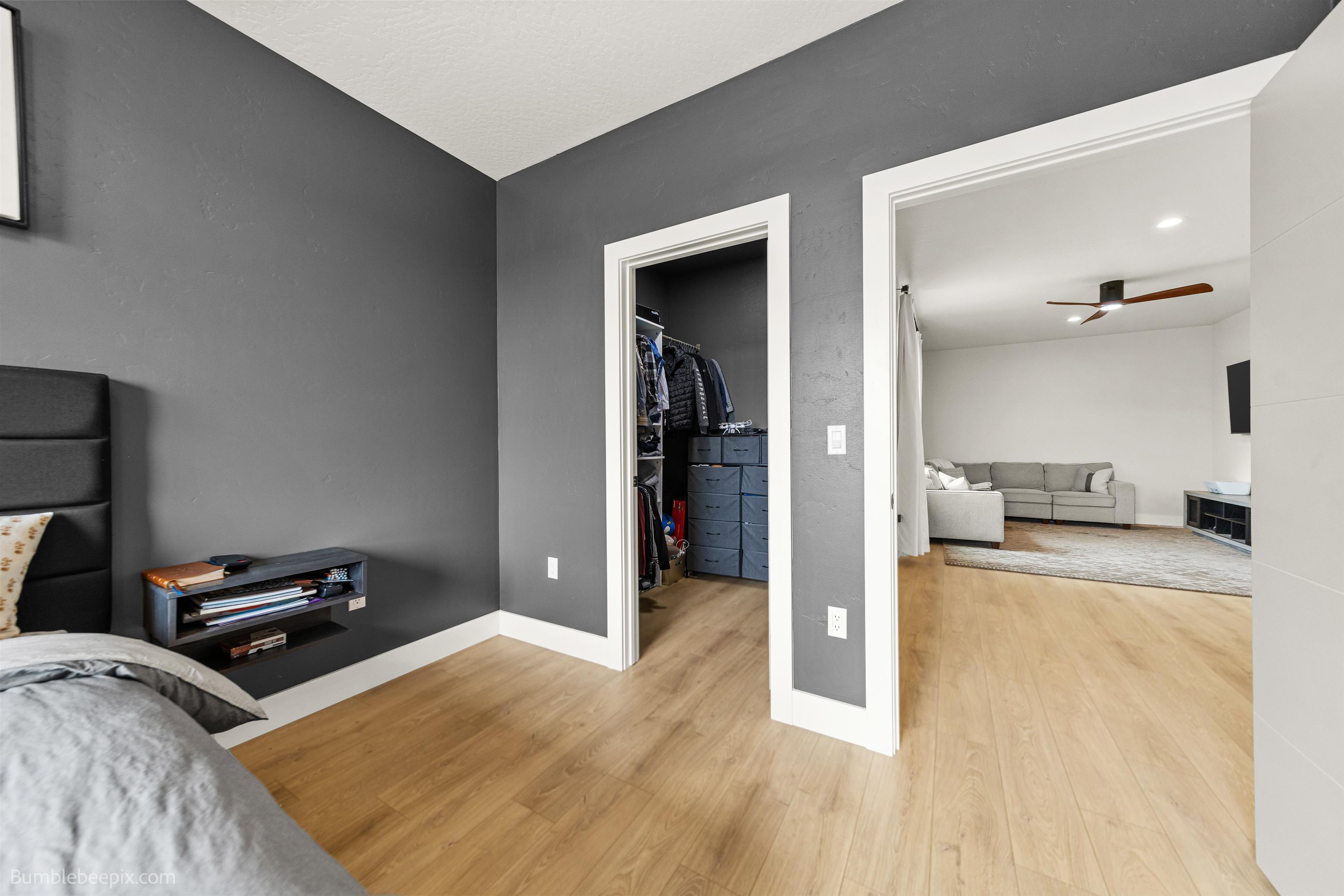 8250 W Mission Rd - Photo 35