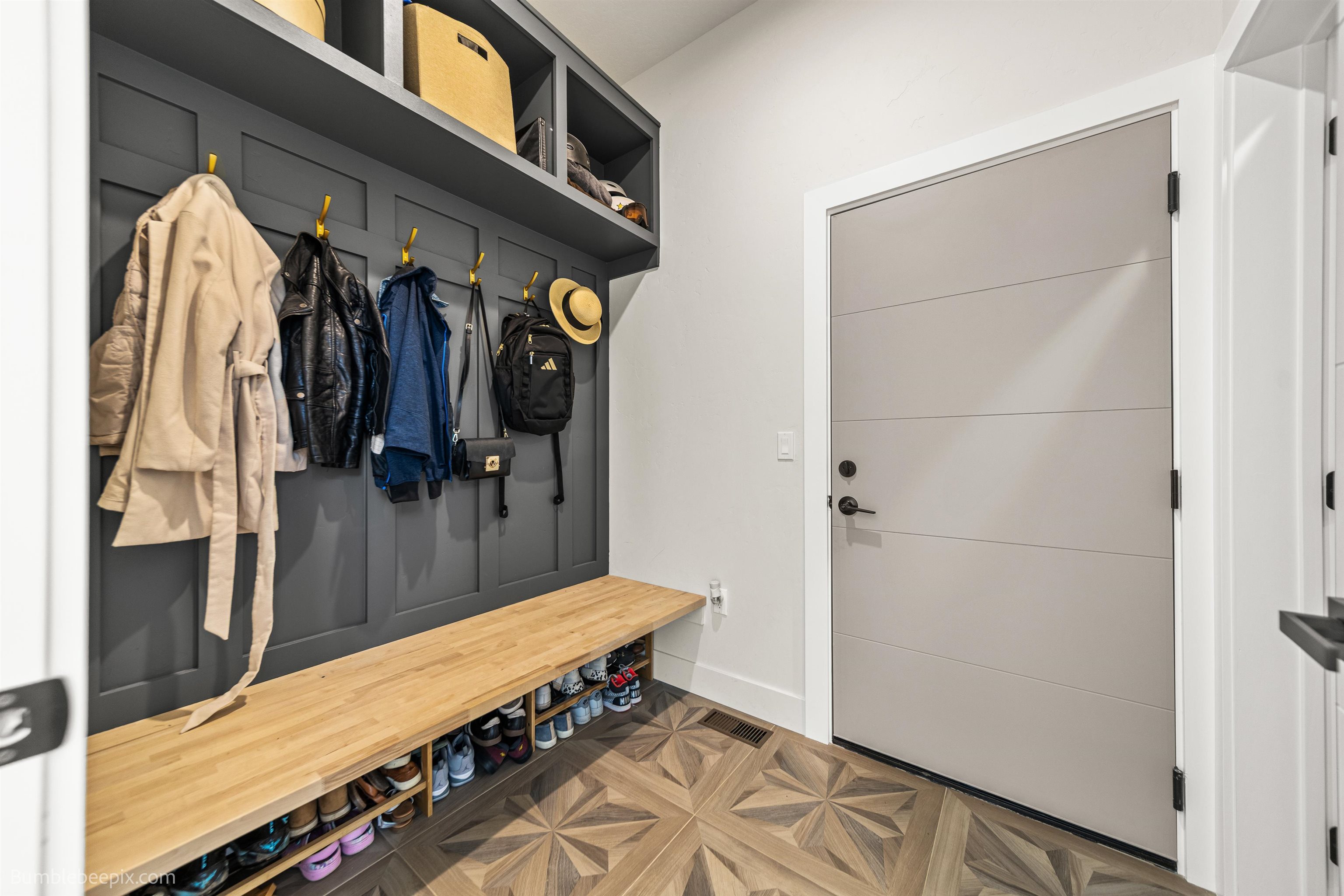 8250 W Mission Rd - Photo 38