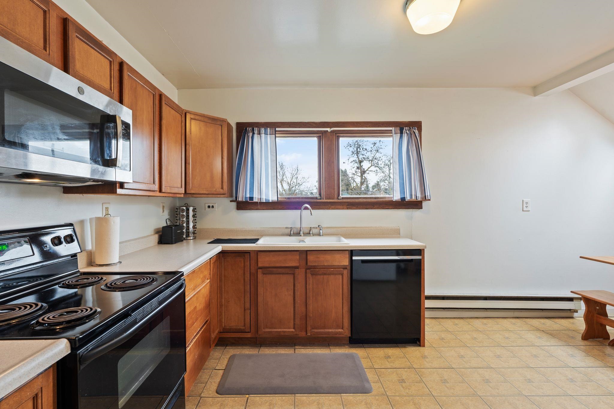 927 E Augusta Ave - Photo 32