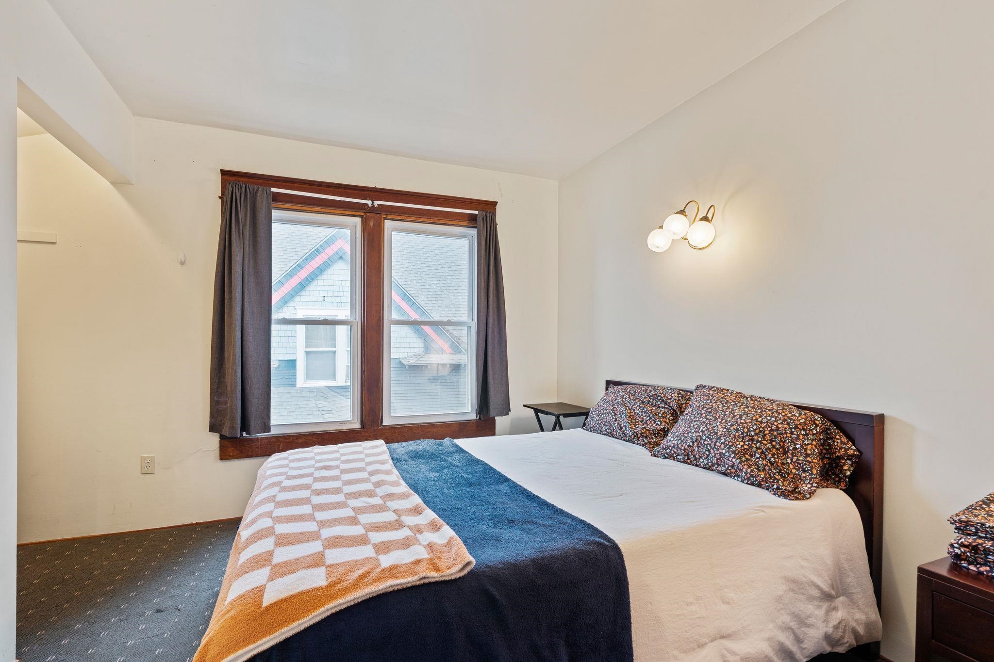 927 E Augusta Ave - Photo 35
