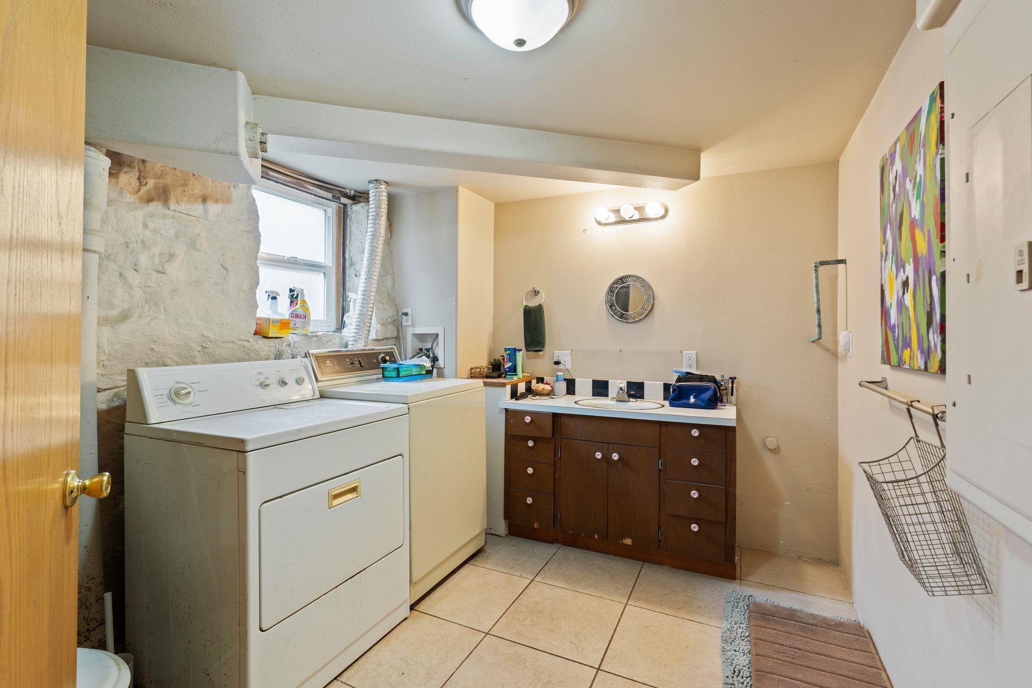 927 E Augusta Ave - Photo 42