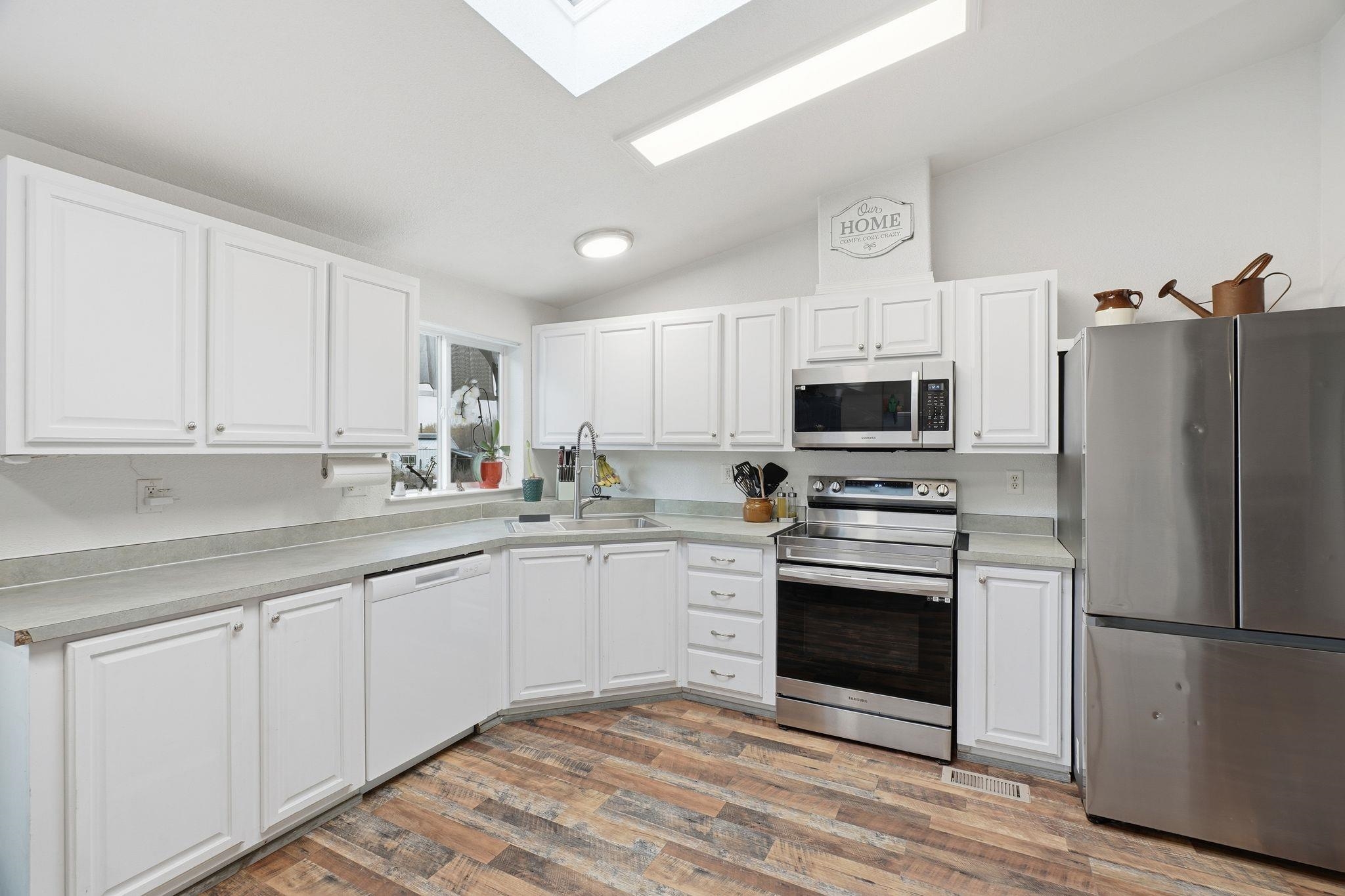 425 N Laurel St - Photo 7