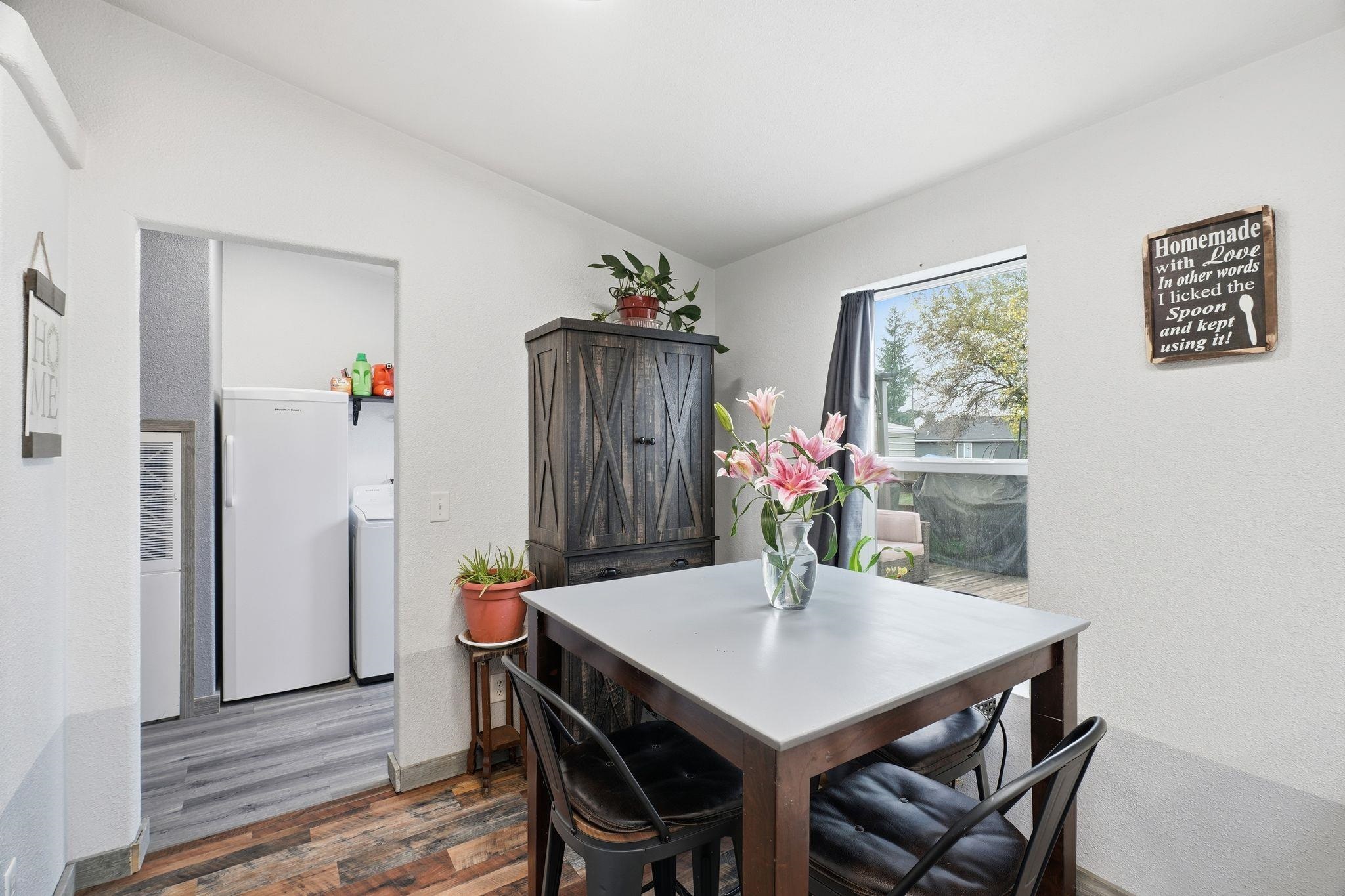425 N Laurel St - Photo 9