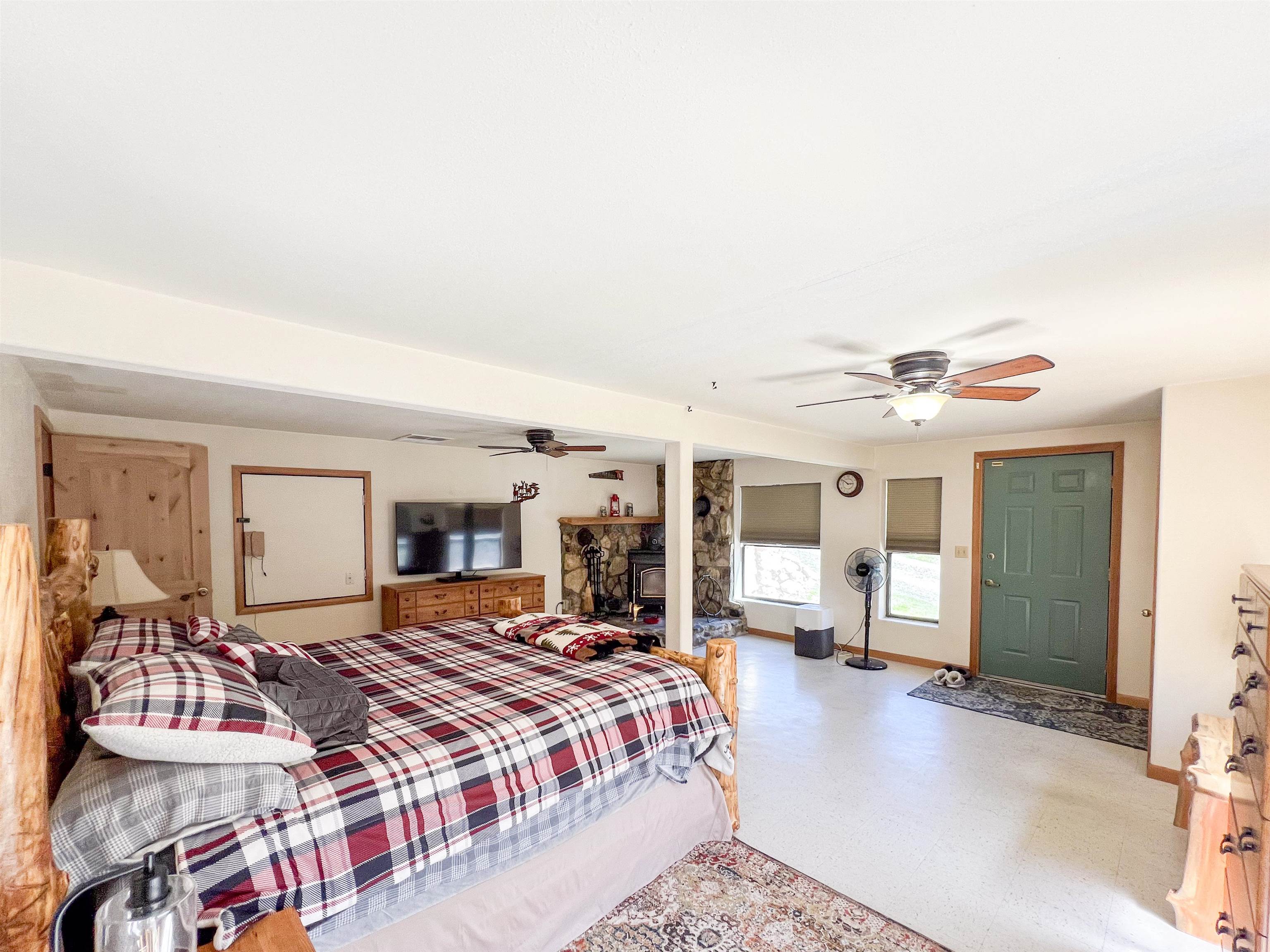 1188 Randall Rd - Photo 17
