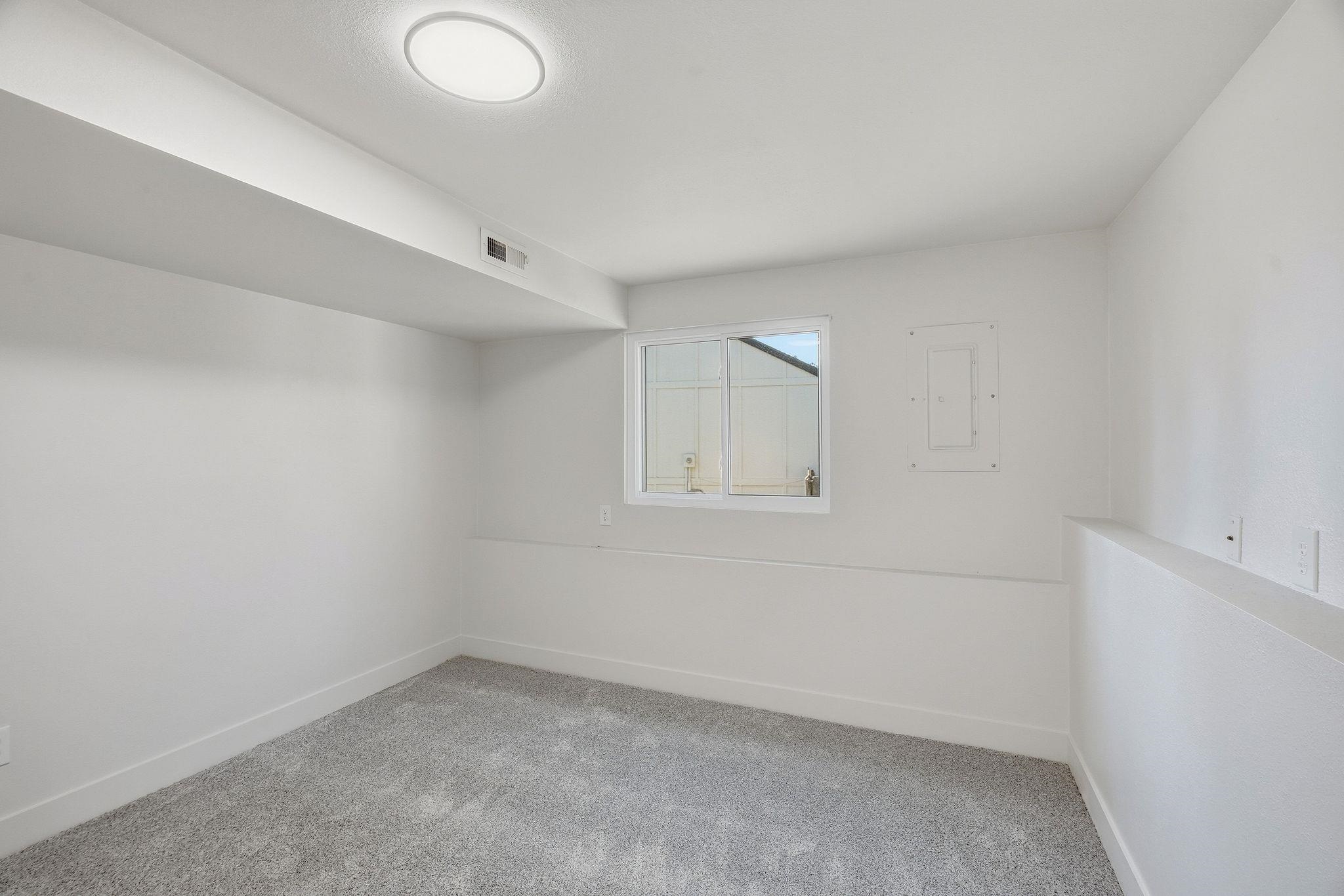 5618 W Pacific Park Dr - Photo 28