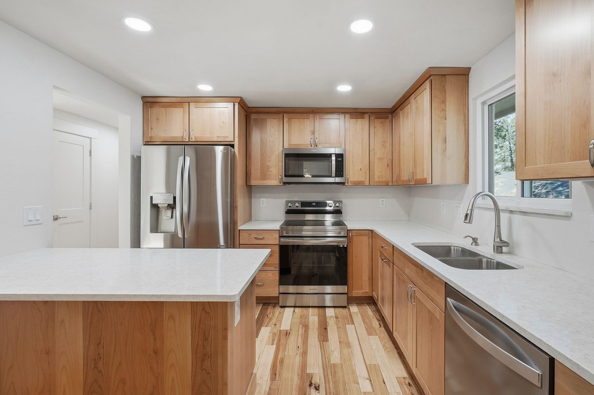 5618 W Pacific Park Dr - Photo 10