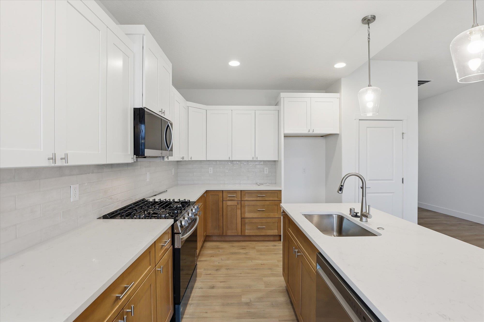 1109 - Unit 22 N Country Club Dr - Photo 11