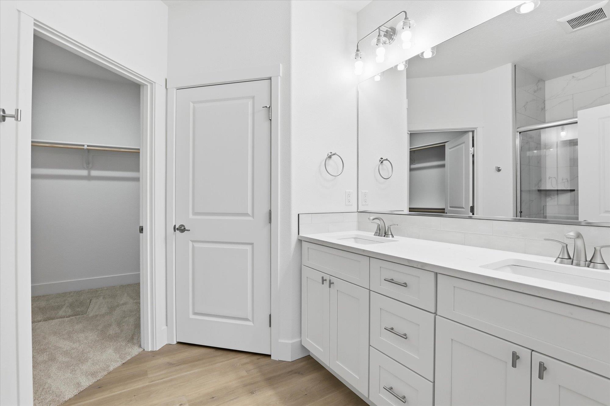 1109 - Unit 22 N Country Club Dr - Photo 18