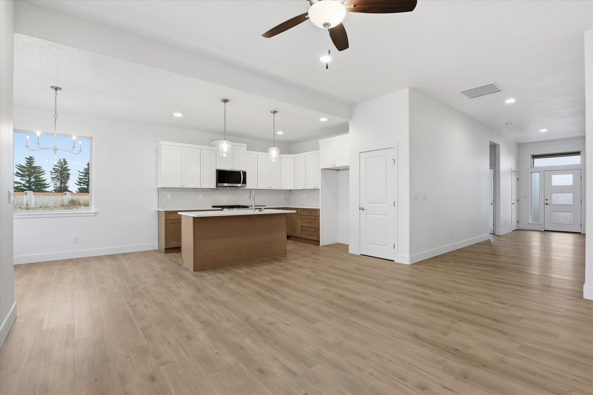 1109 - Unit 22 N Country Club Dr - Photo 8