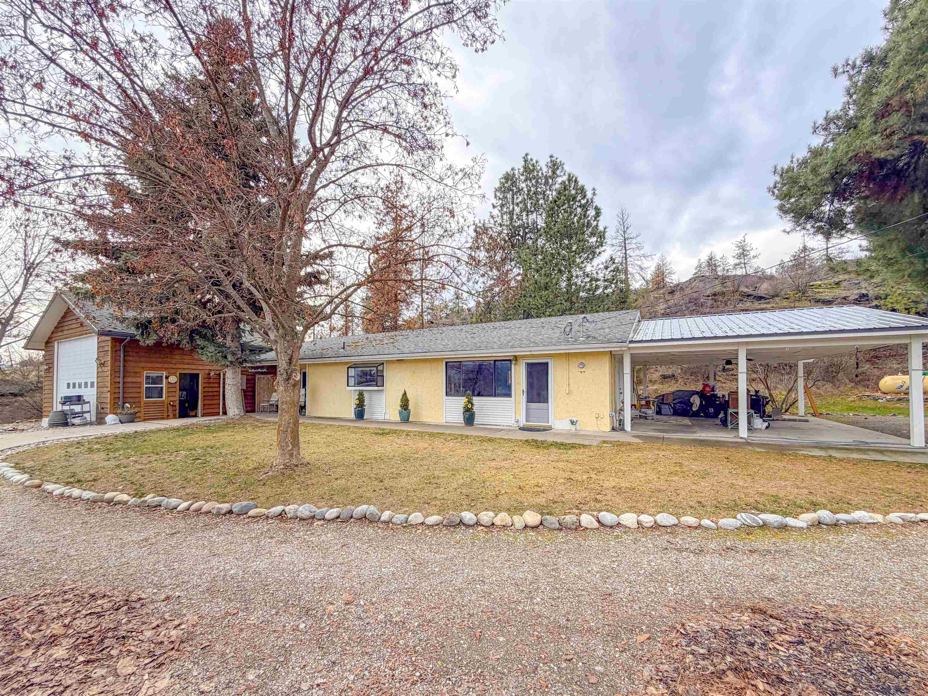 41 Eagle Ln - Photo 1