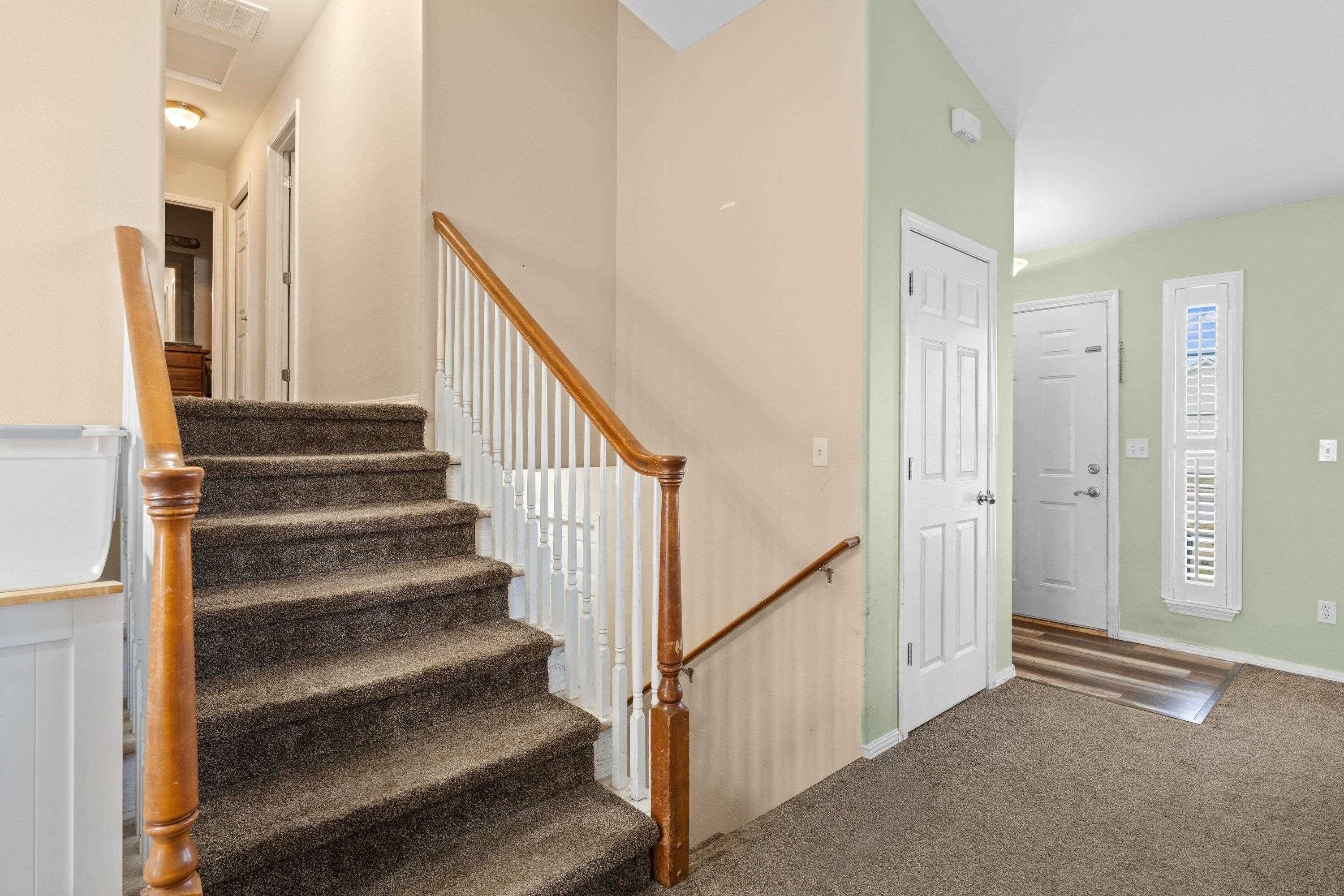 2116 N Tschirley Rd - Photo 6