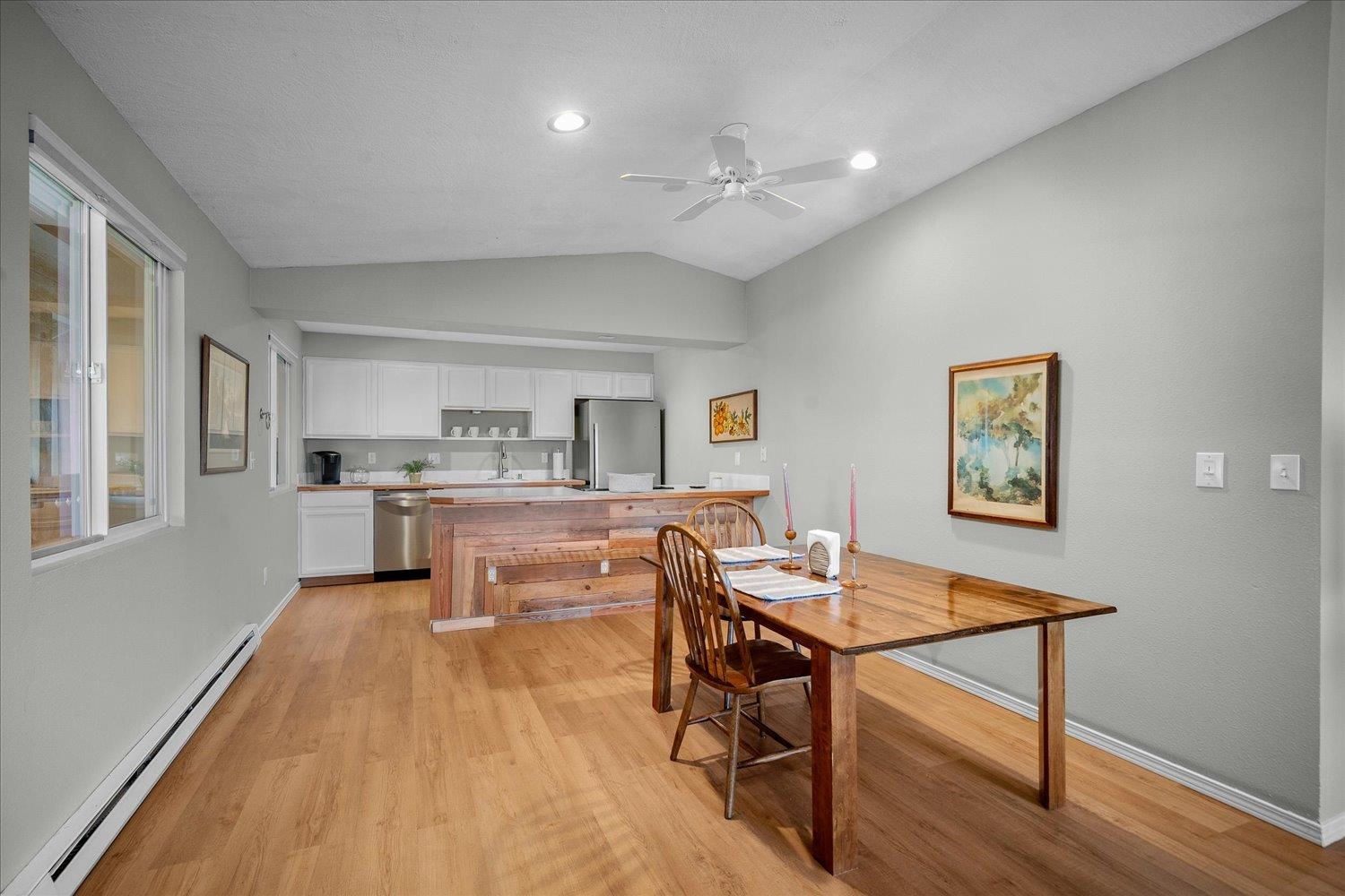 102 E Weile Ave - Photo 8
