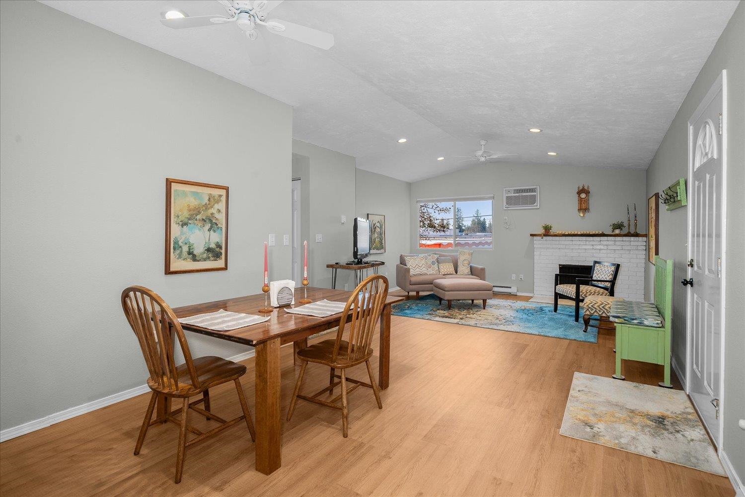 102 E Weile Ave - Photo 9