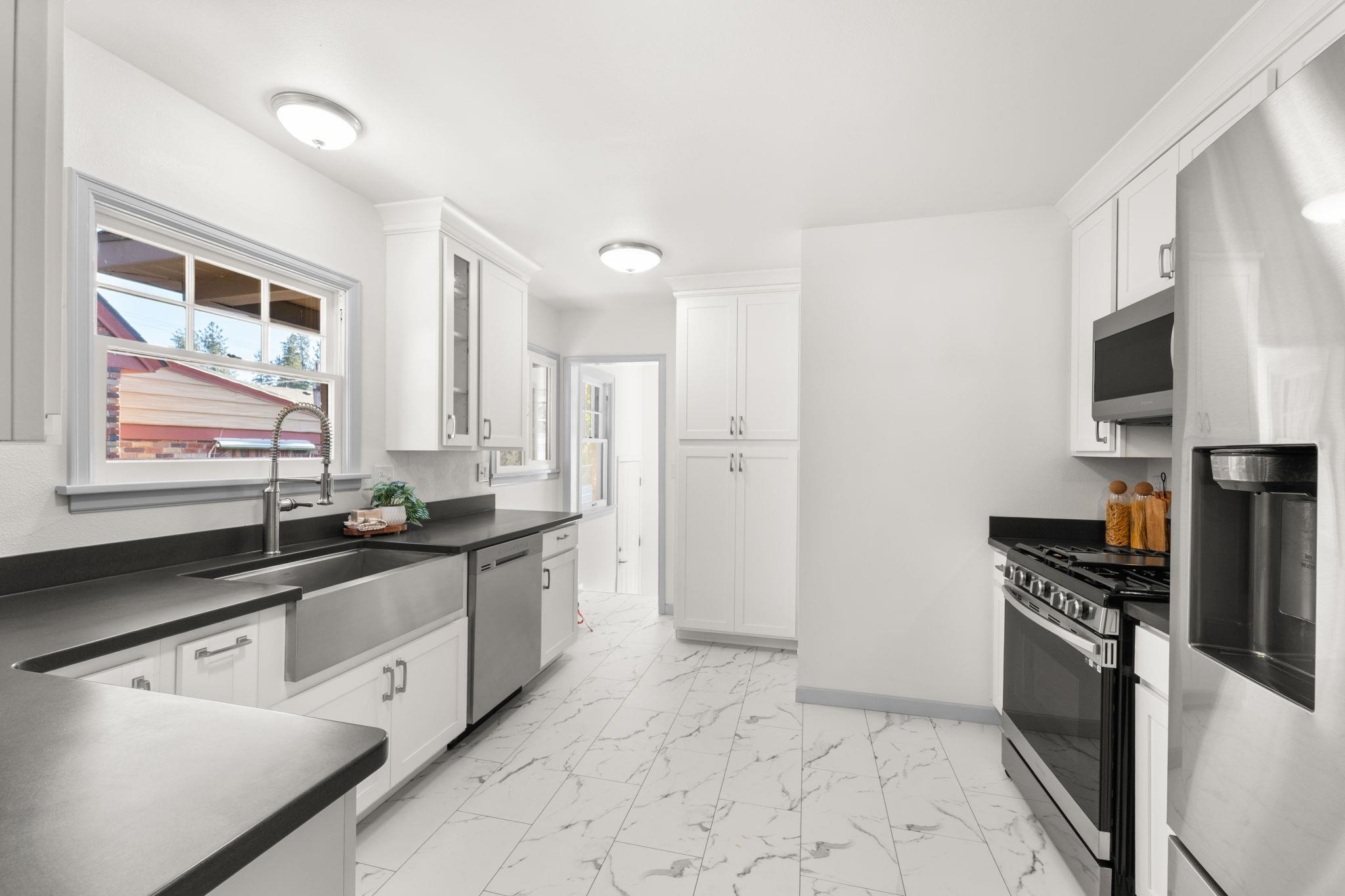 411 W 26th Ave - Photo 12