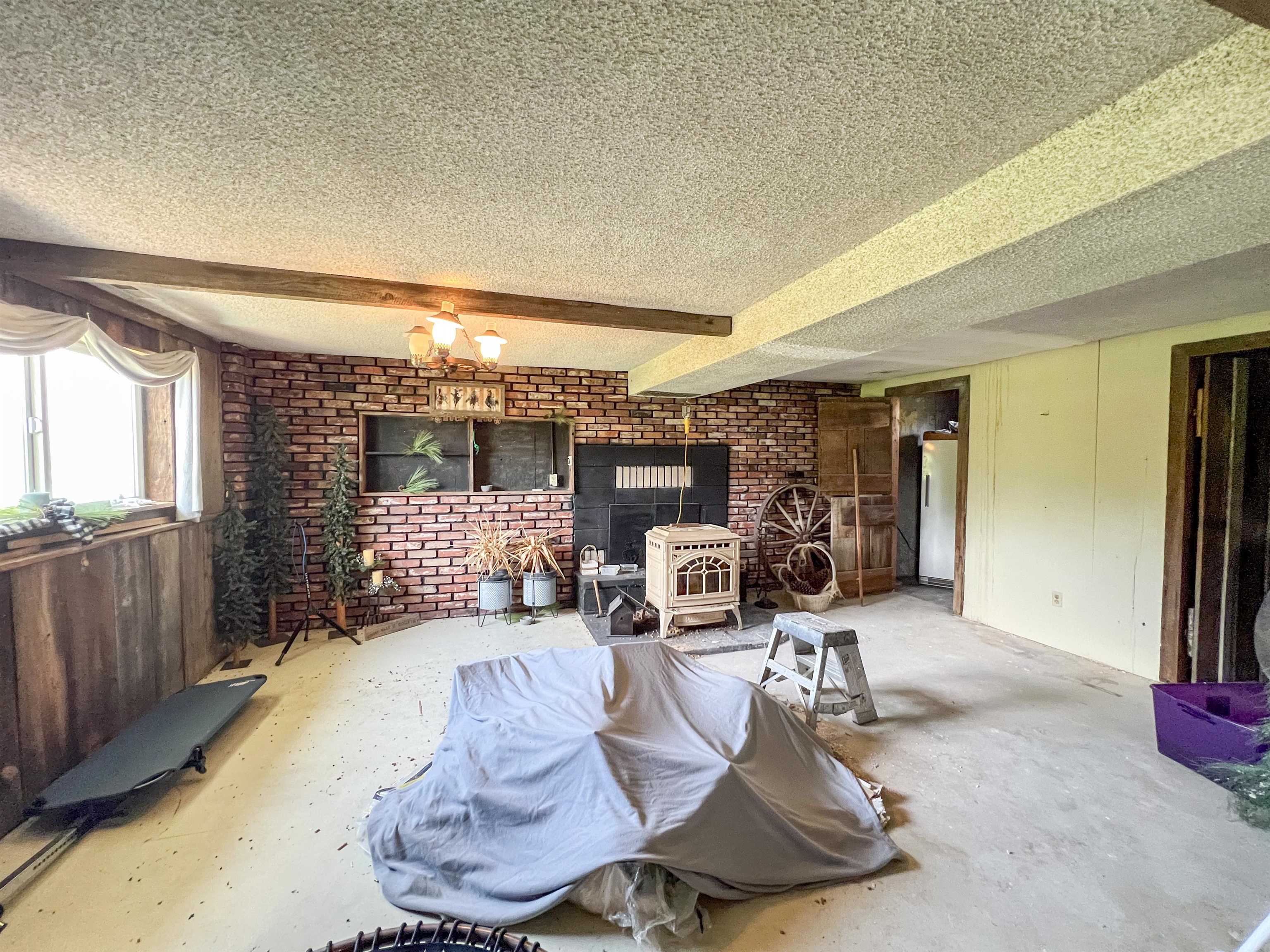 598 N 395 Hwy - Photo 21