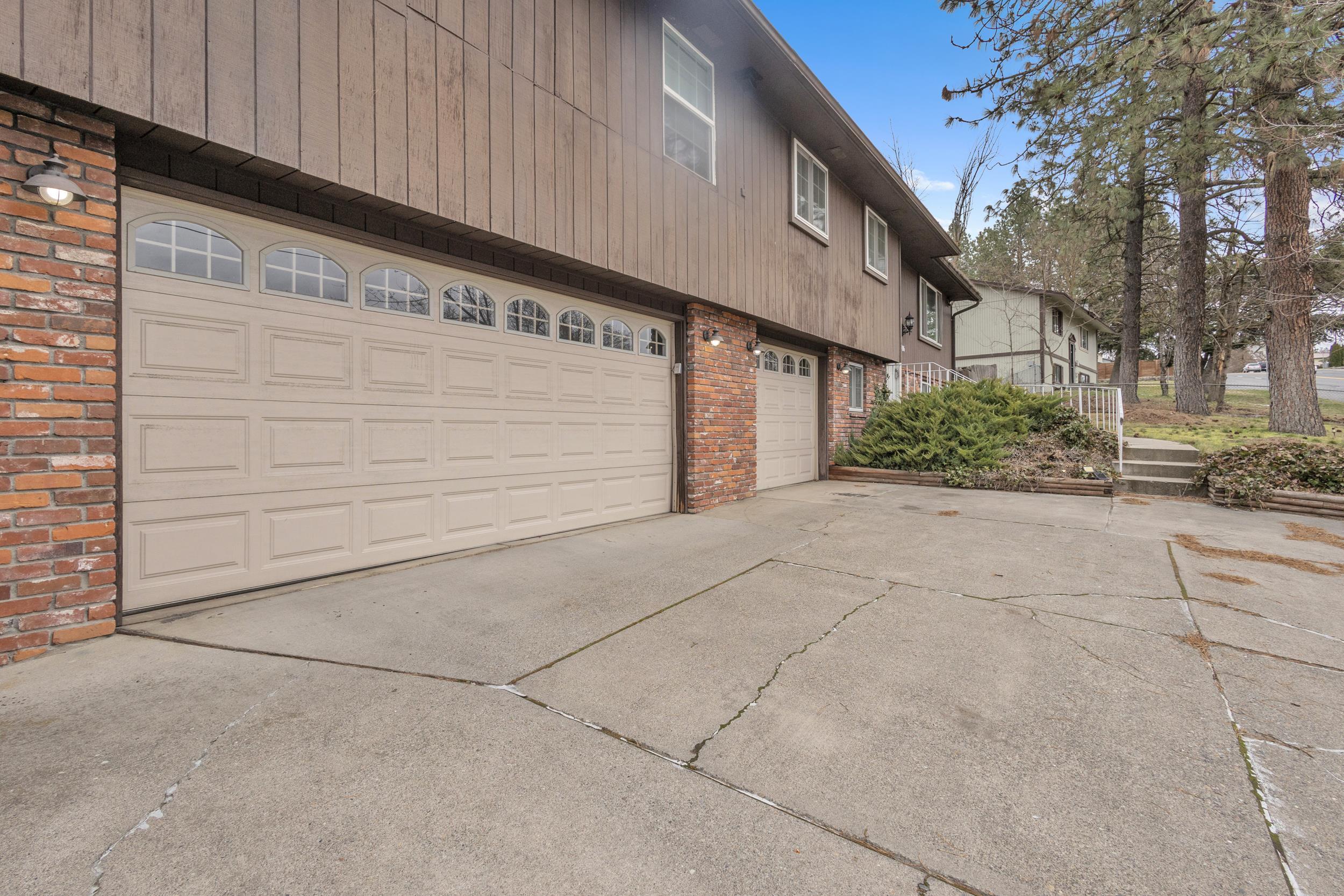 4116 W Francis Ave - Photo 3