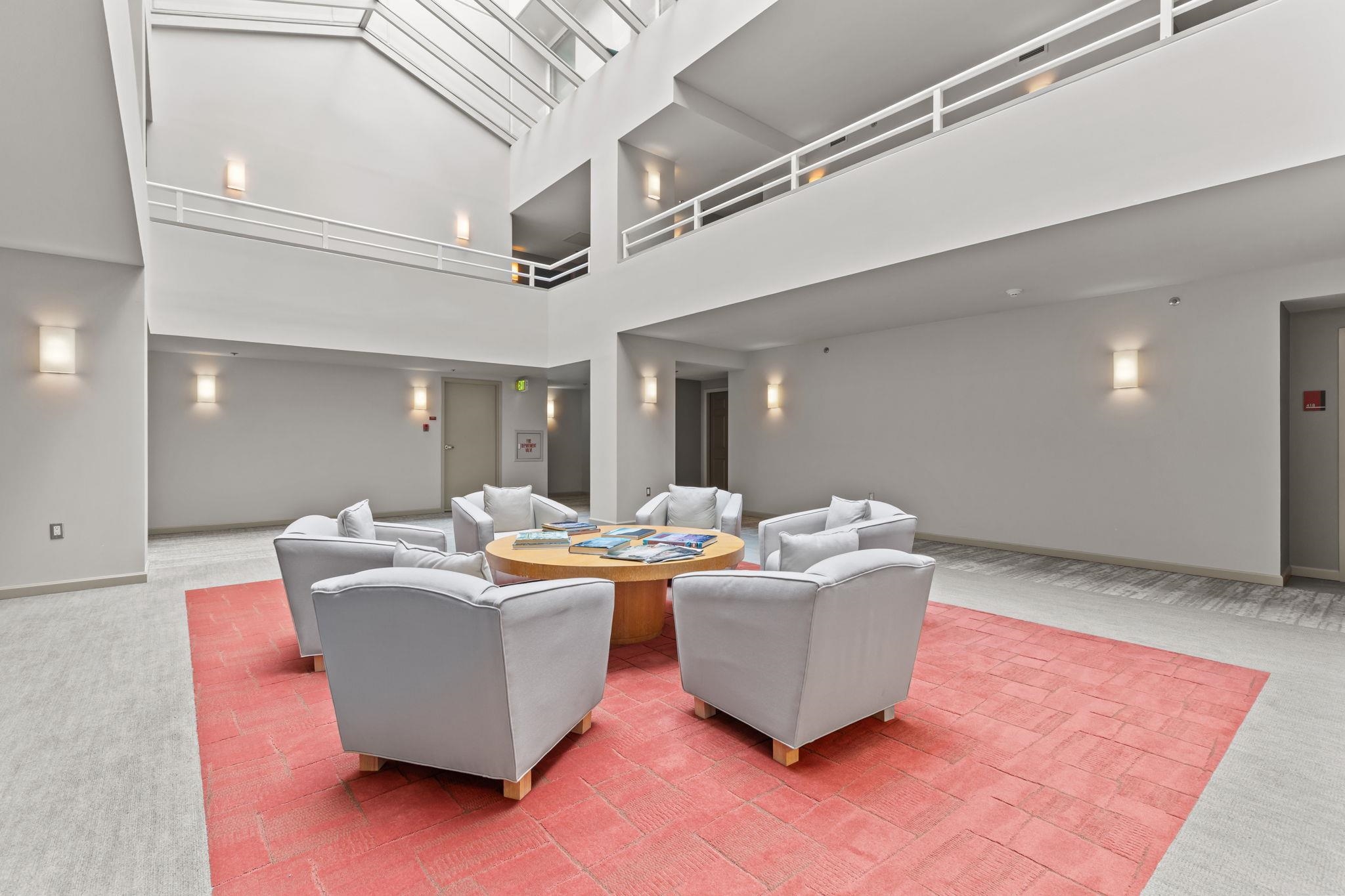 2600 2nd Ave - Photo 4
