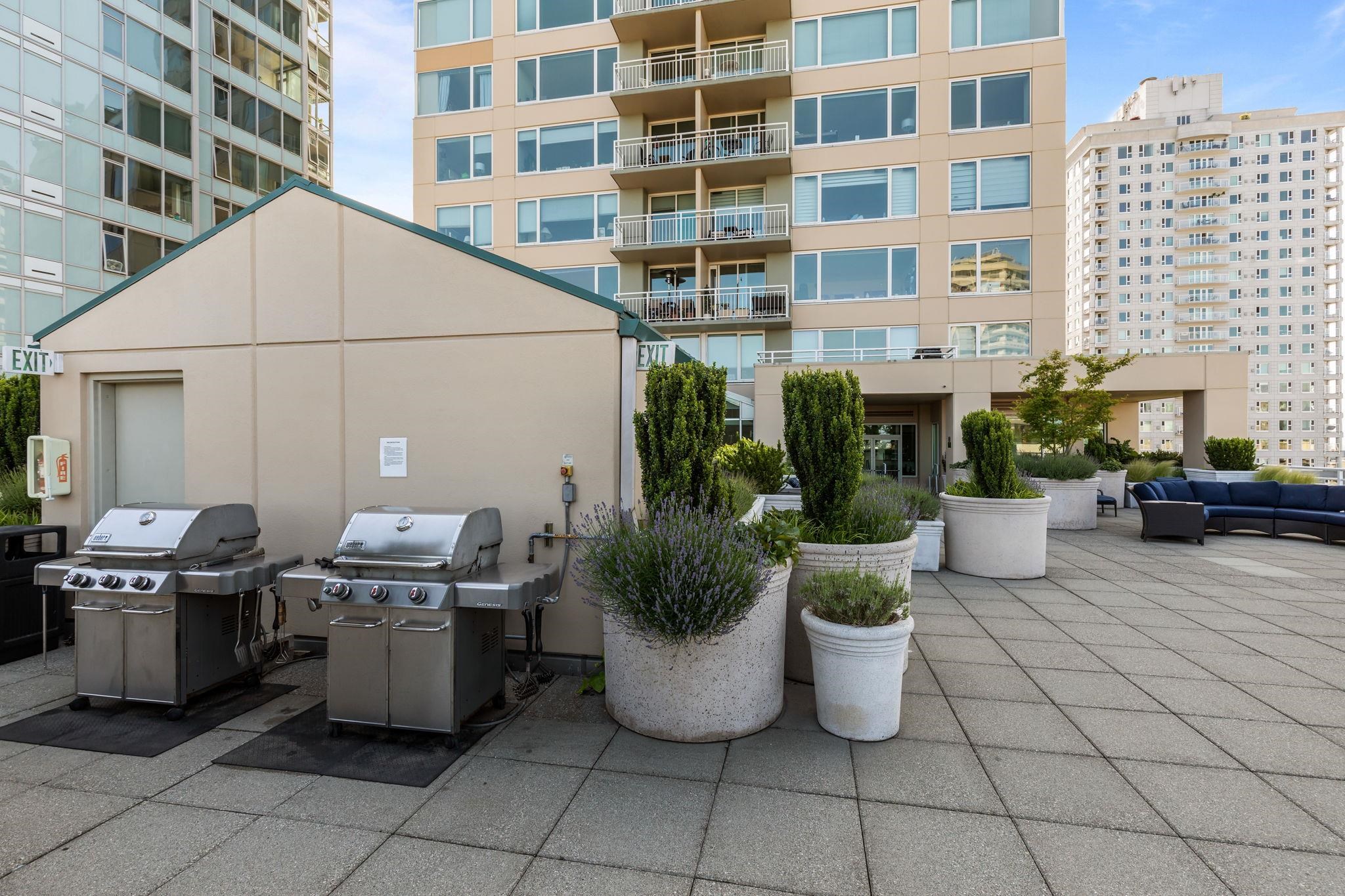 2600 2nd Ave - Photo 36