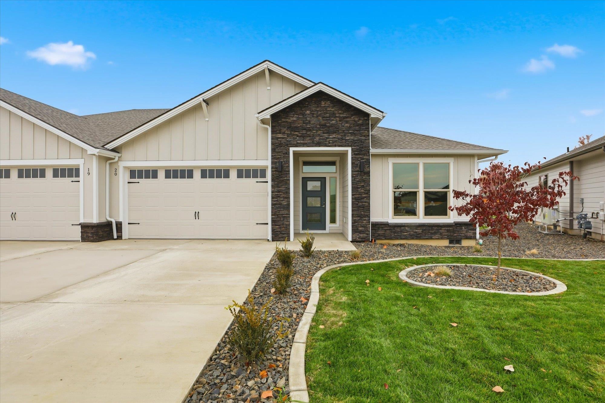 1109 - Unit 20 N Country Club Dr - Photo 1