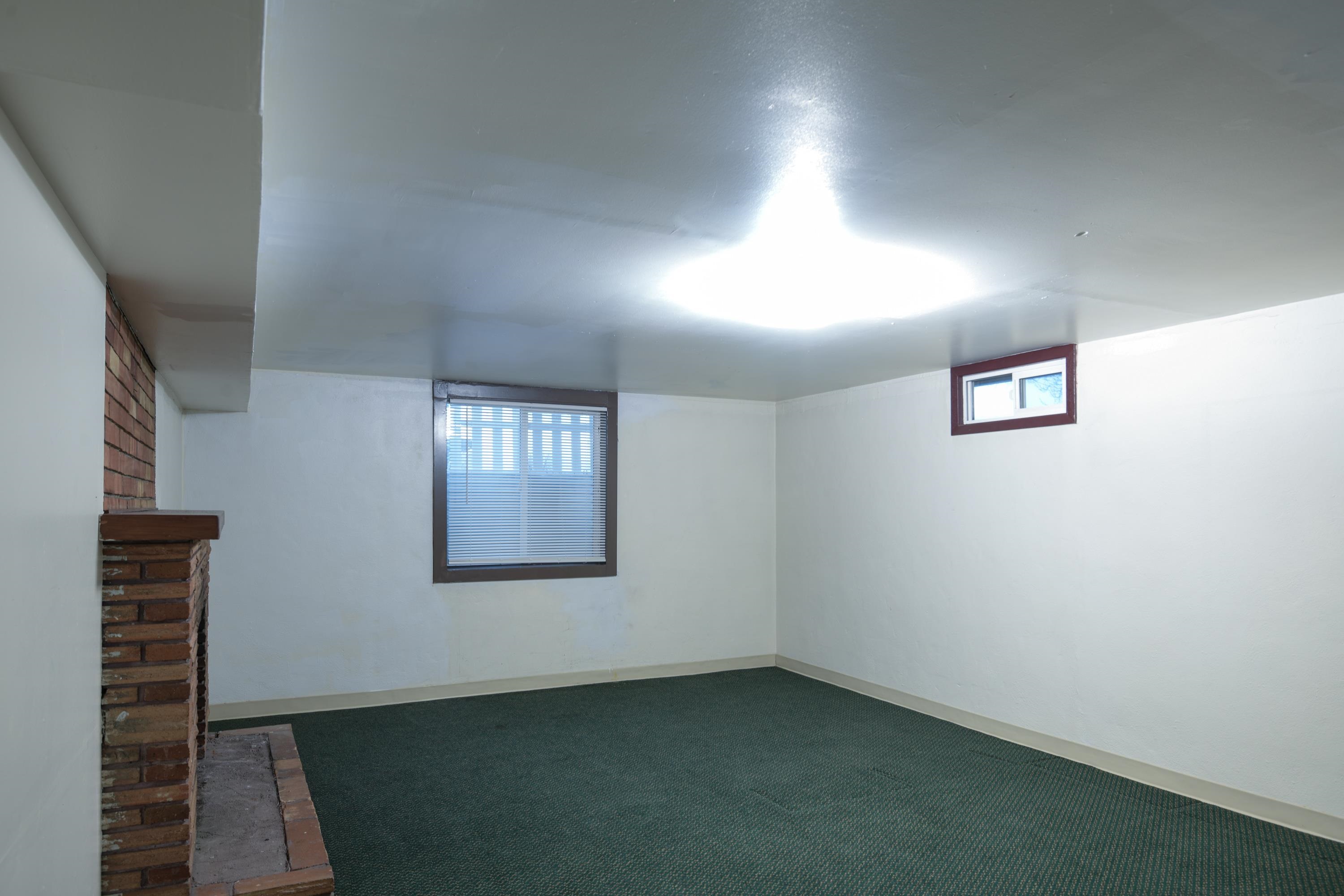 4104 N ELM St - Photo 19